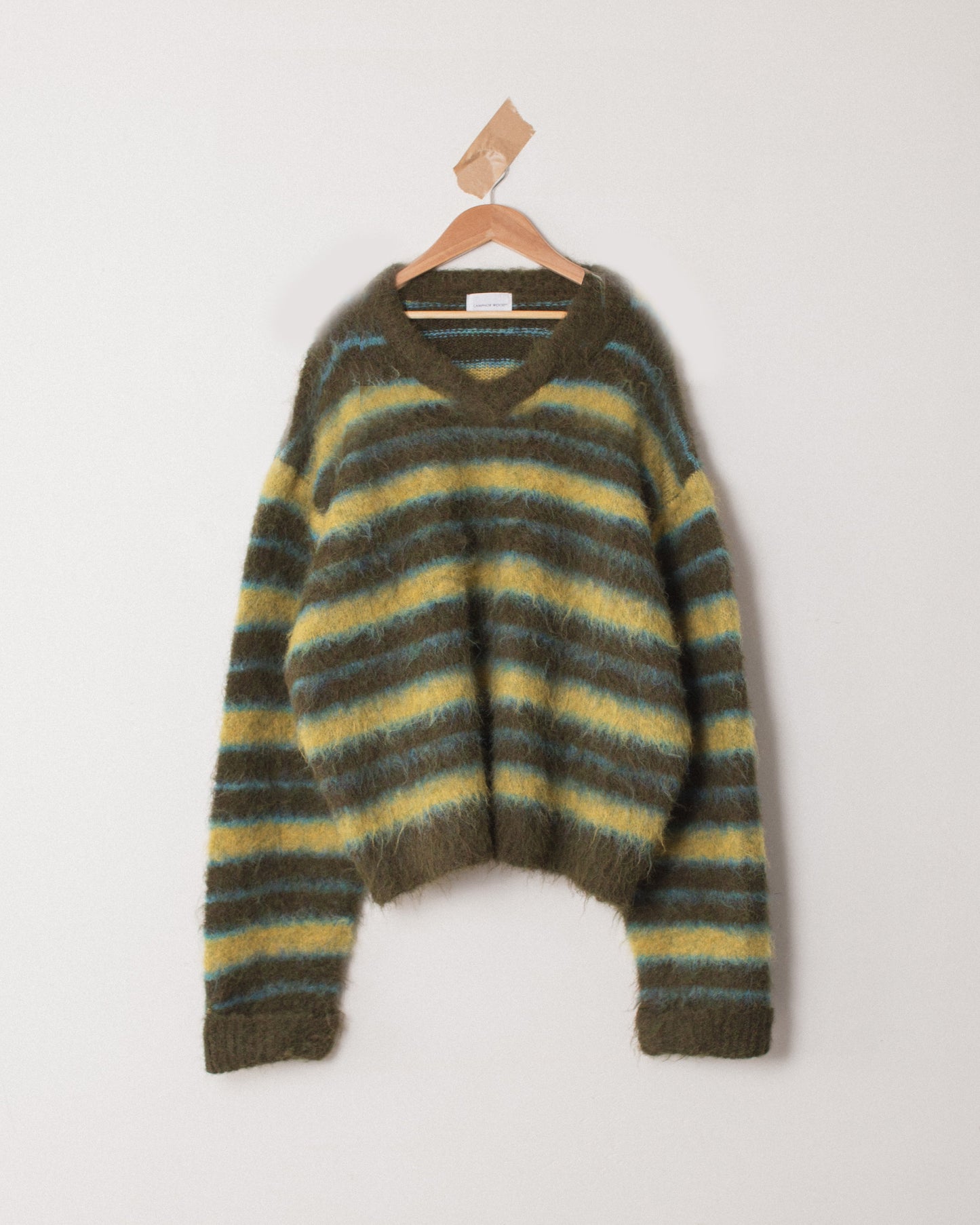 wool mix shaggy v neck border sweater