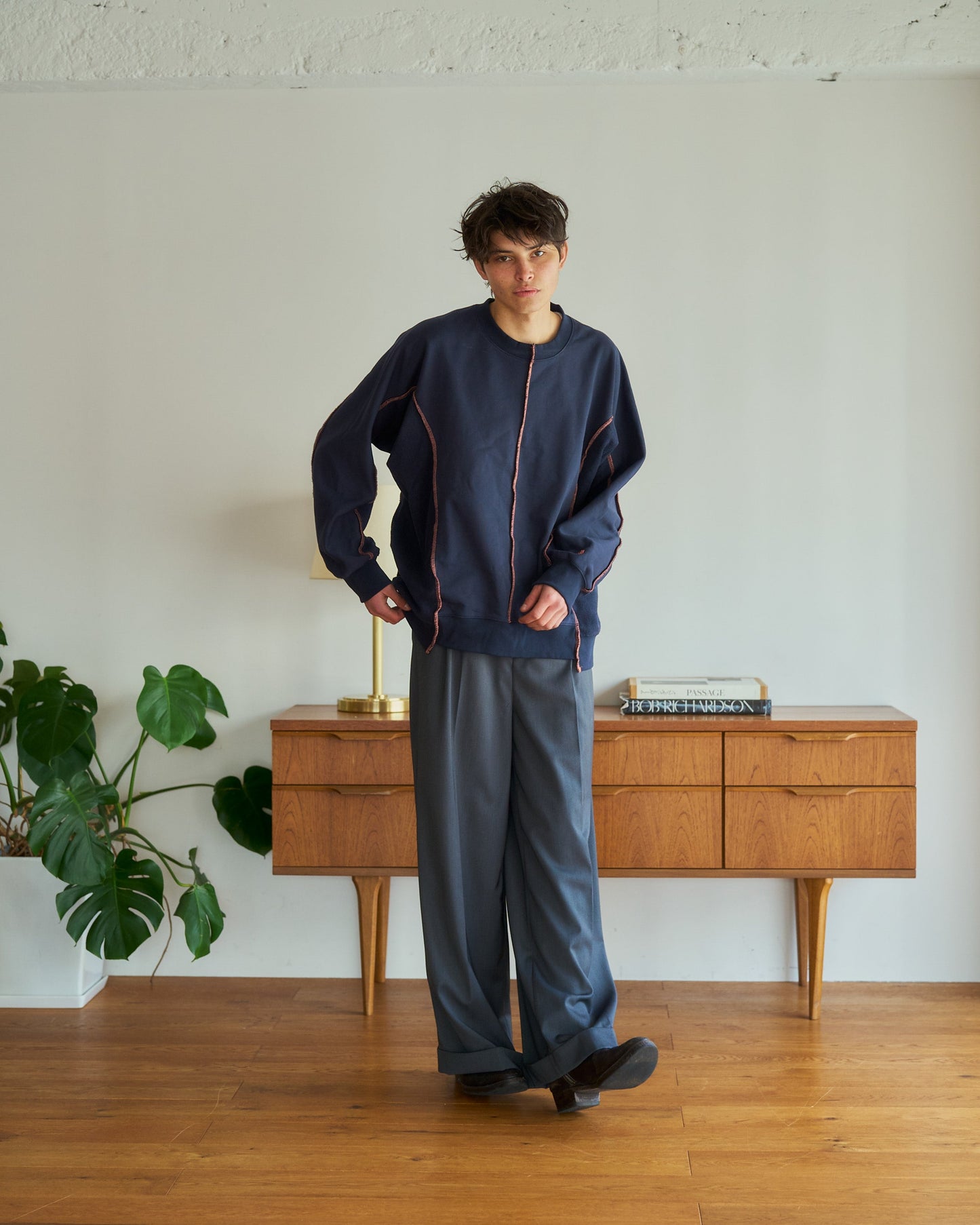 patchwork inside-out stiching sweat