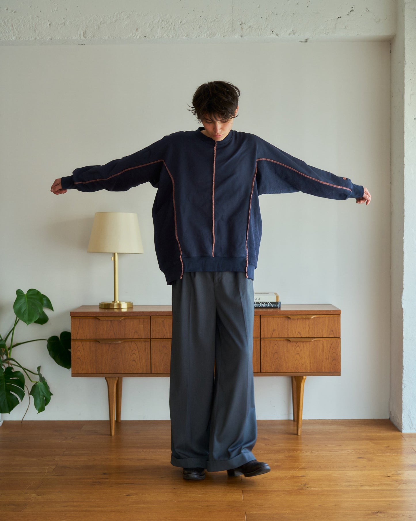 patchwork inside-out stiching sweat