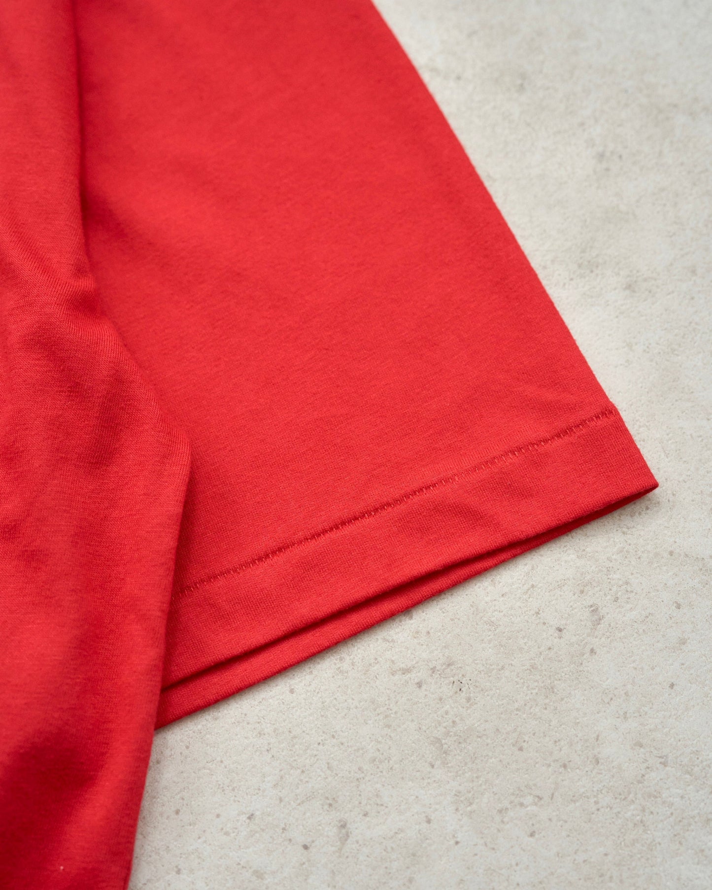 camphor scrawl embroidery tee