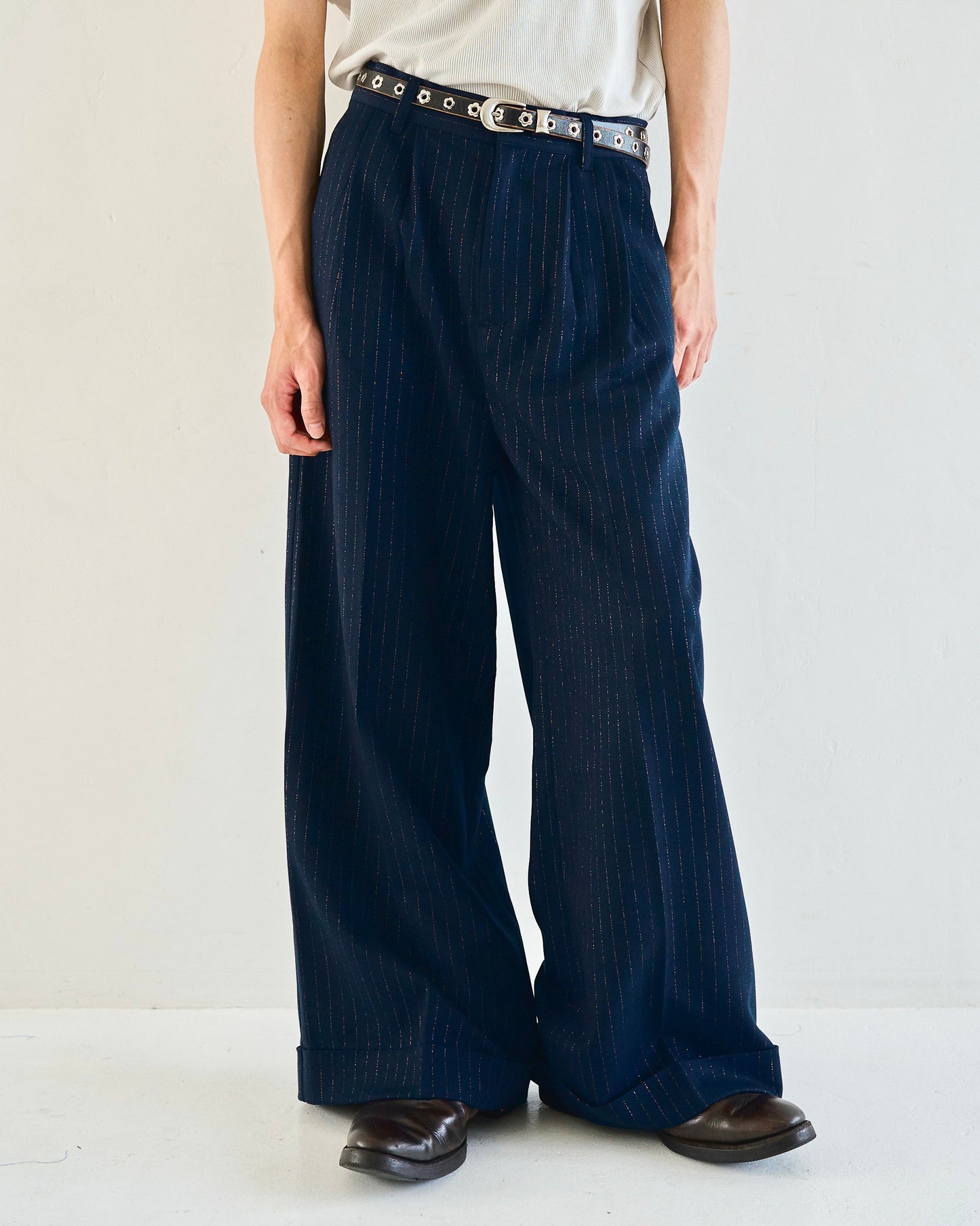 2tuck wide baggy flare rame slacks