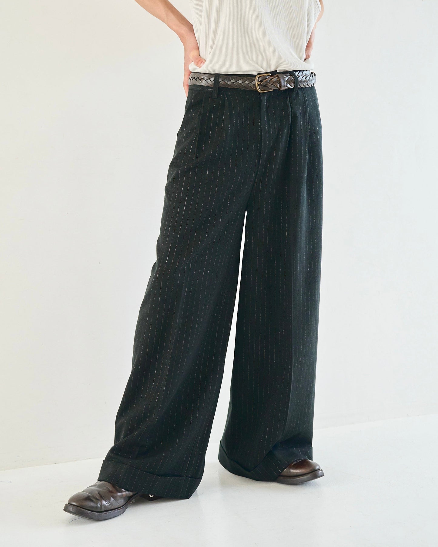 2tuck wide baggy flare rame slacks