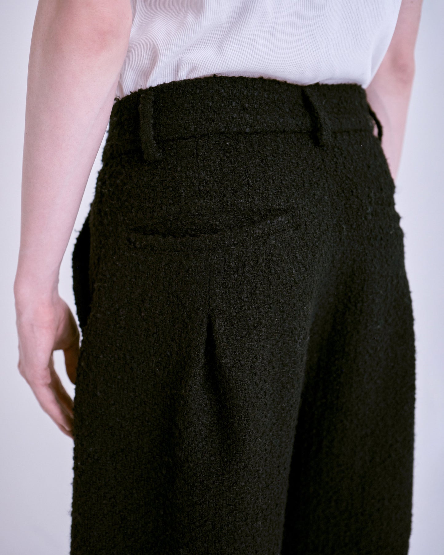1tuck super baggy tweed slacks