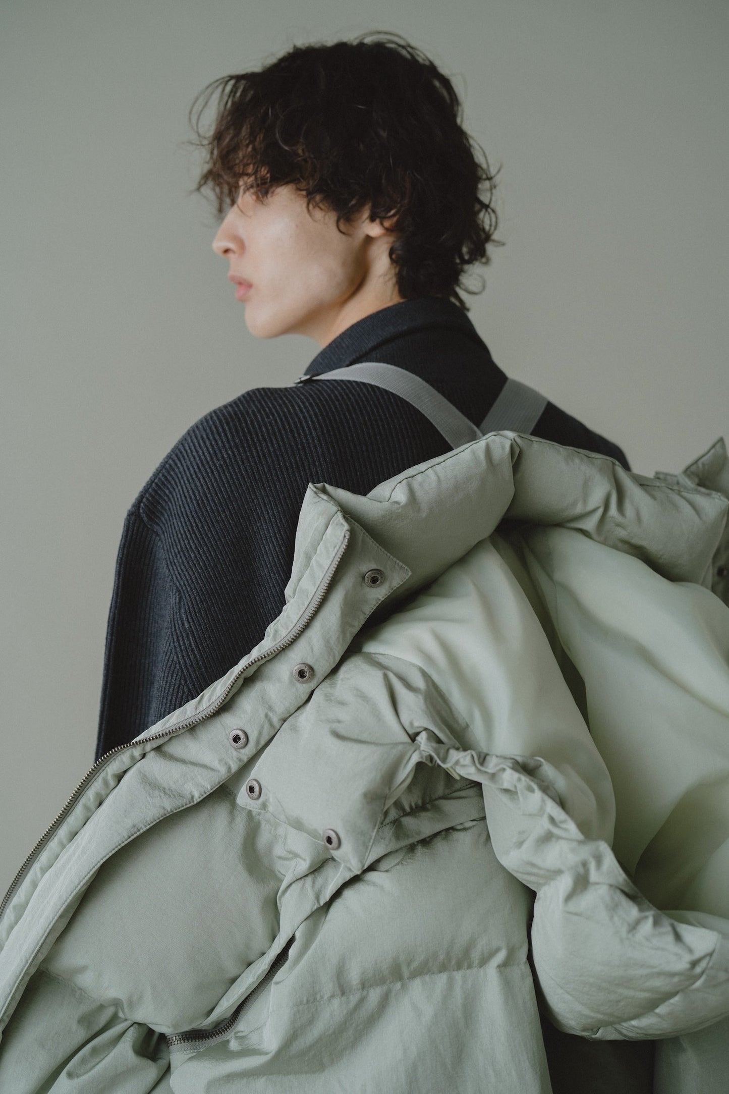 detachable sleeve 4way puffer jacket