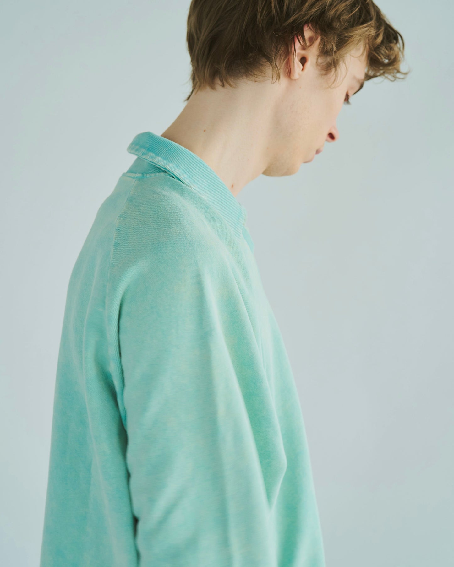 sunfade raglan sleeve collared sweat top