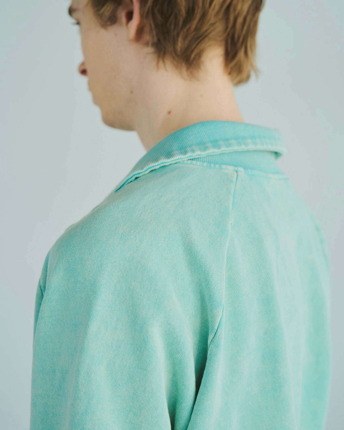 sunfade raglan sleeve collared sweat top