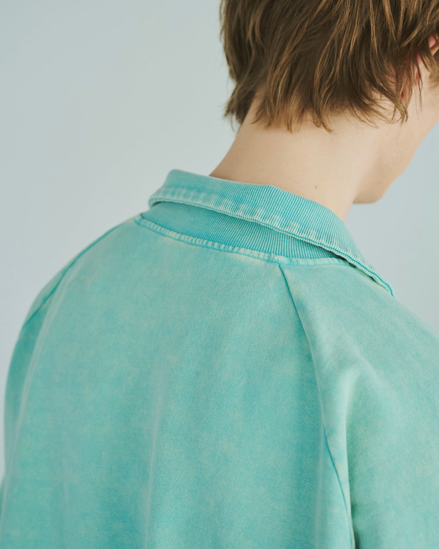 sunfade raglan sleeve collared sweat top