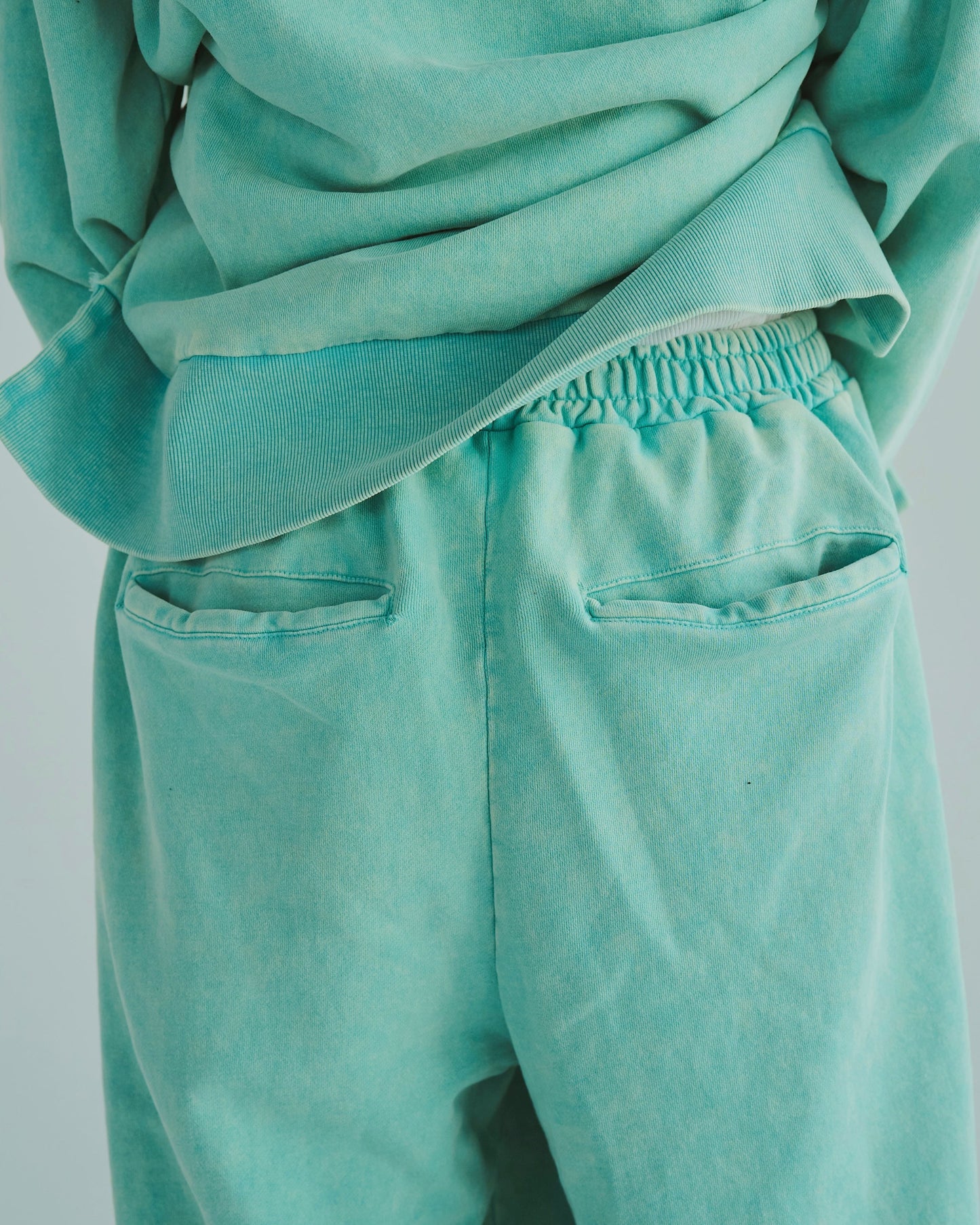 sunfade raglan sleeve collared sweat top