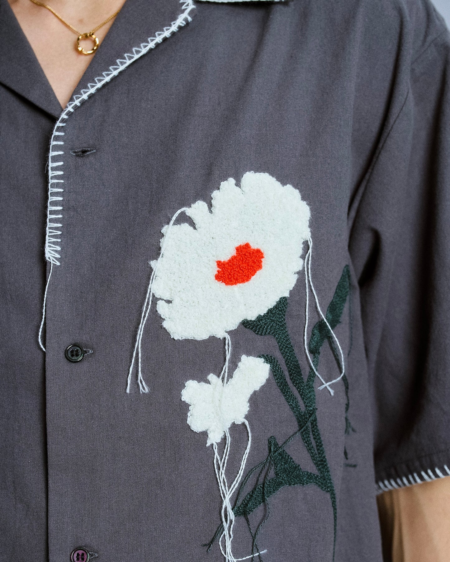 flower embroidery SAGARA h/s shirt