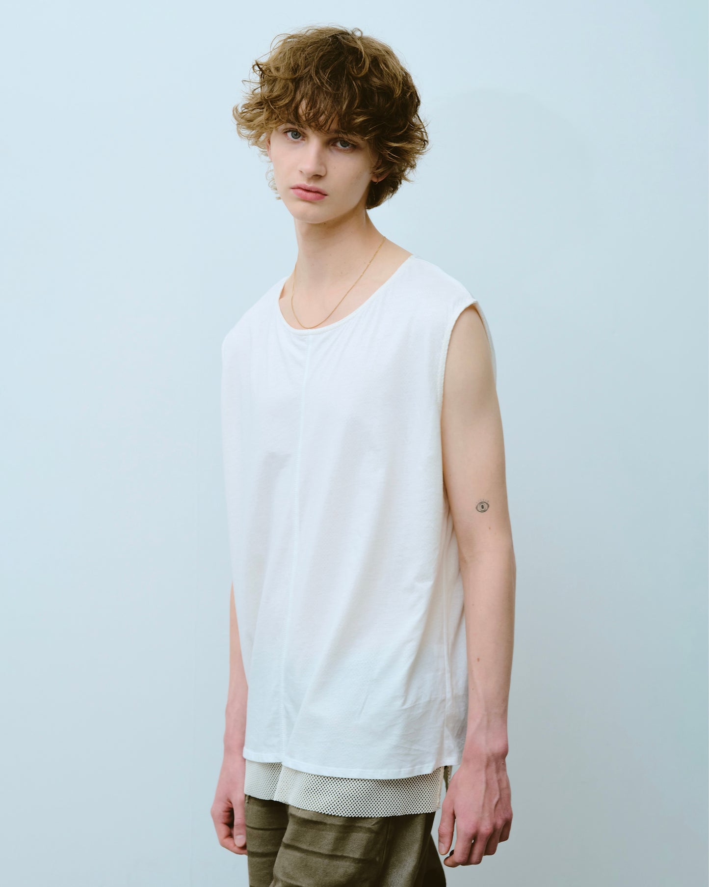 reversible layered sleeveless cutsew