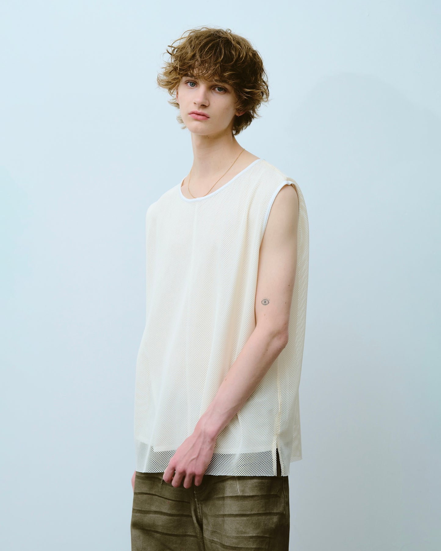 reversible layered sleeveless cutsew