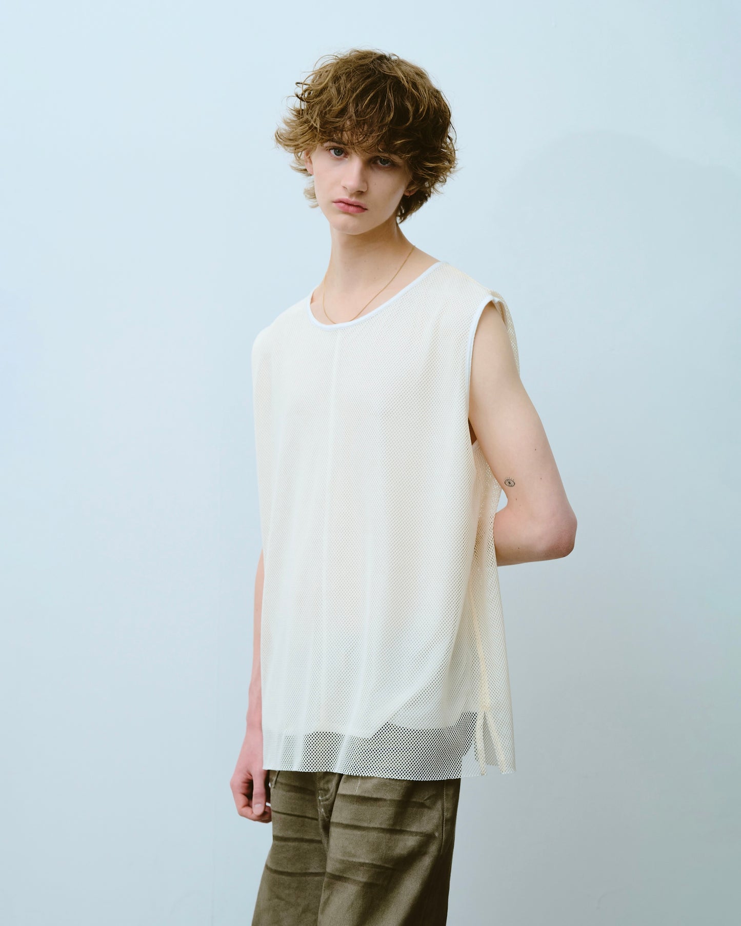 reversible layered sleeveless cutsew