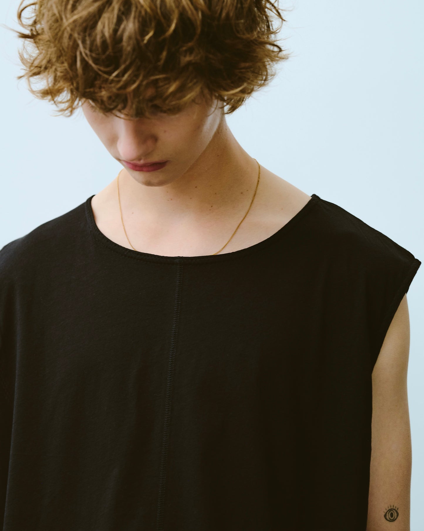 reversible layered sleeveless cutsew