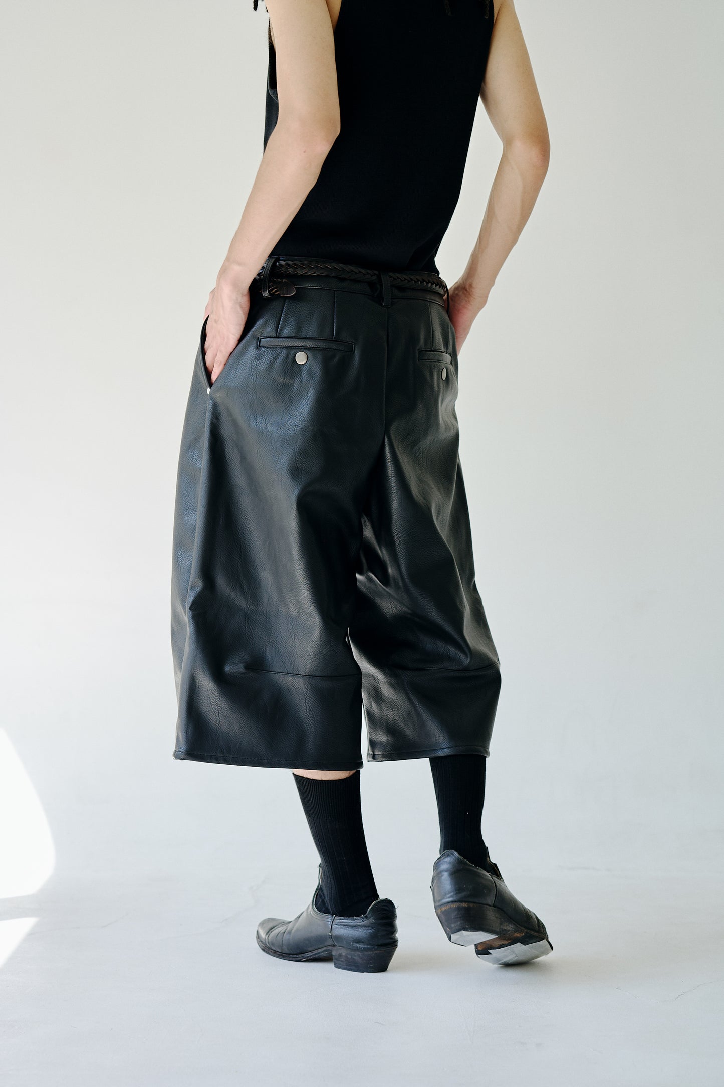 wide baggy PU-leather shorts