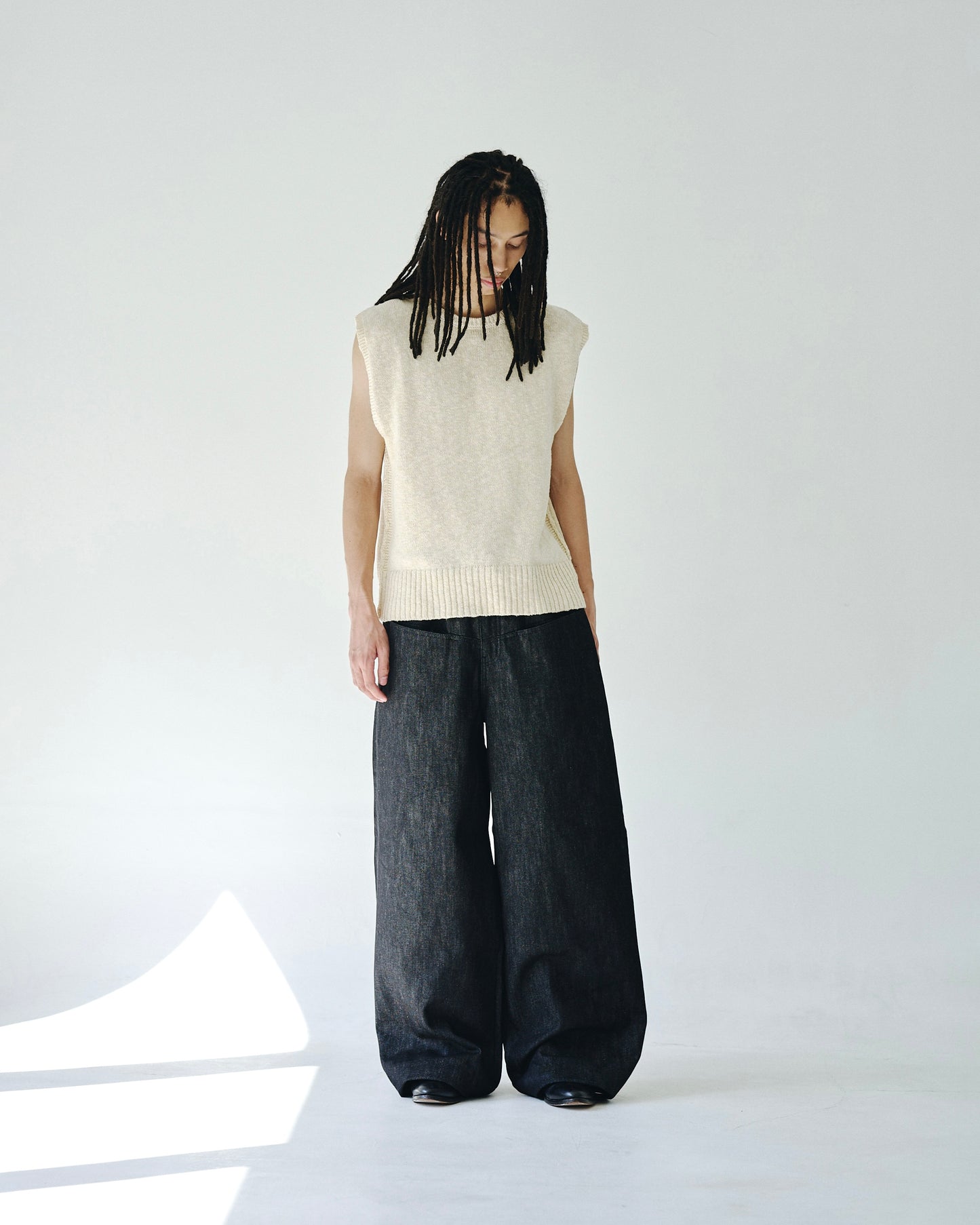 DOUBLE POCKET RIGID SLUB BAGGY DENIM TROUSERS