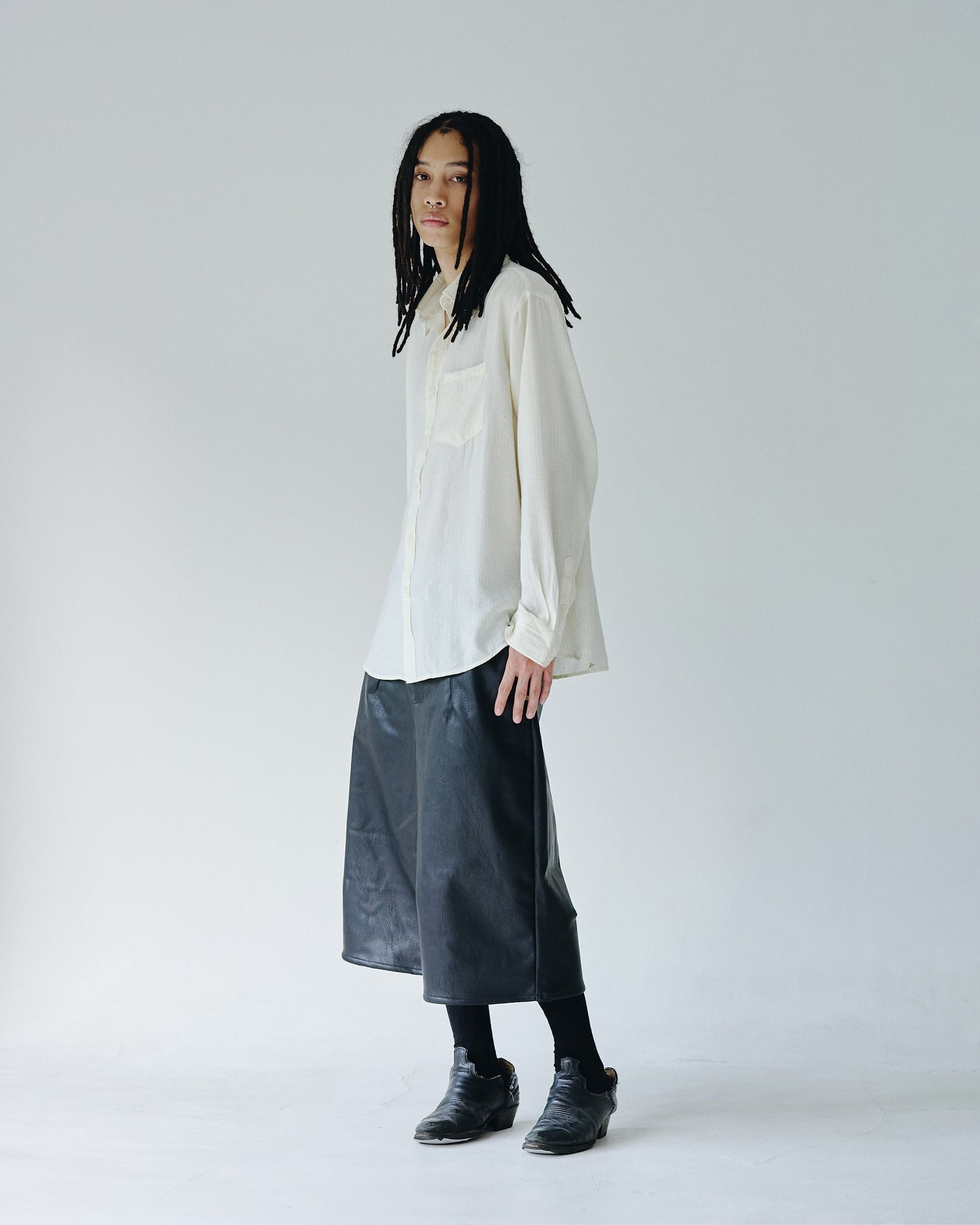 wide baggy PU-leather shorts