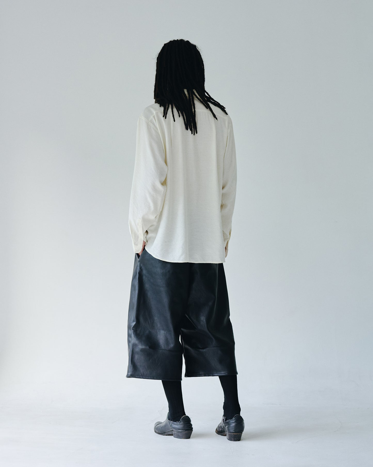 wide baggy PU-leather shorts