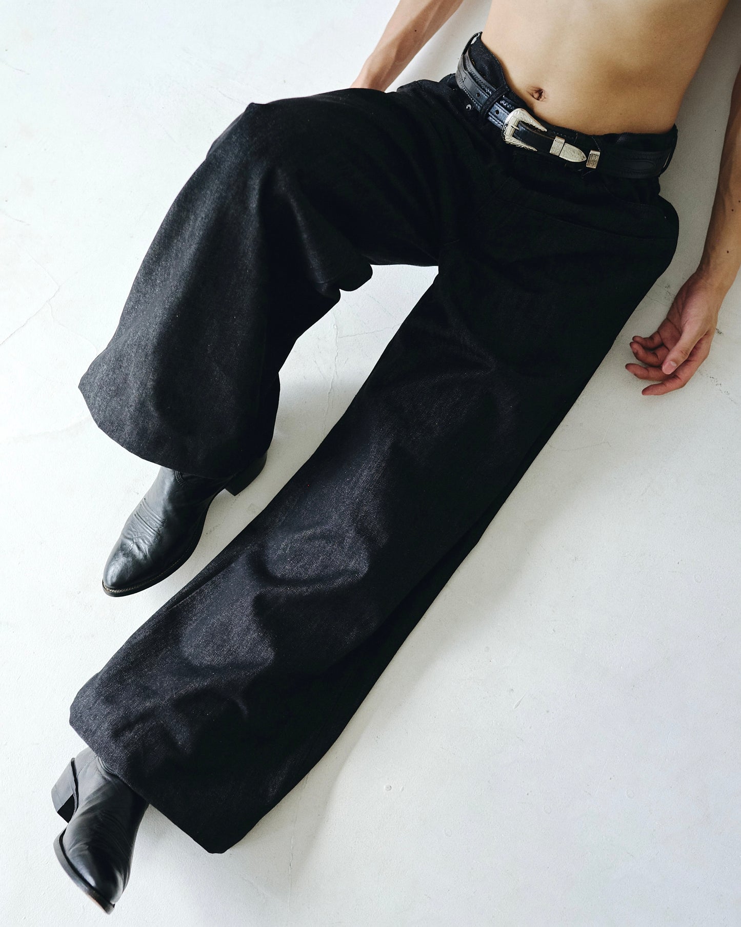 DOUBLE POCKET RIGID SLUB BAGGY DENIM TROUSERS