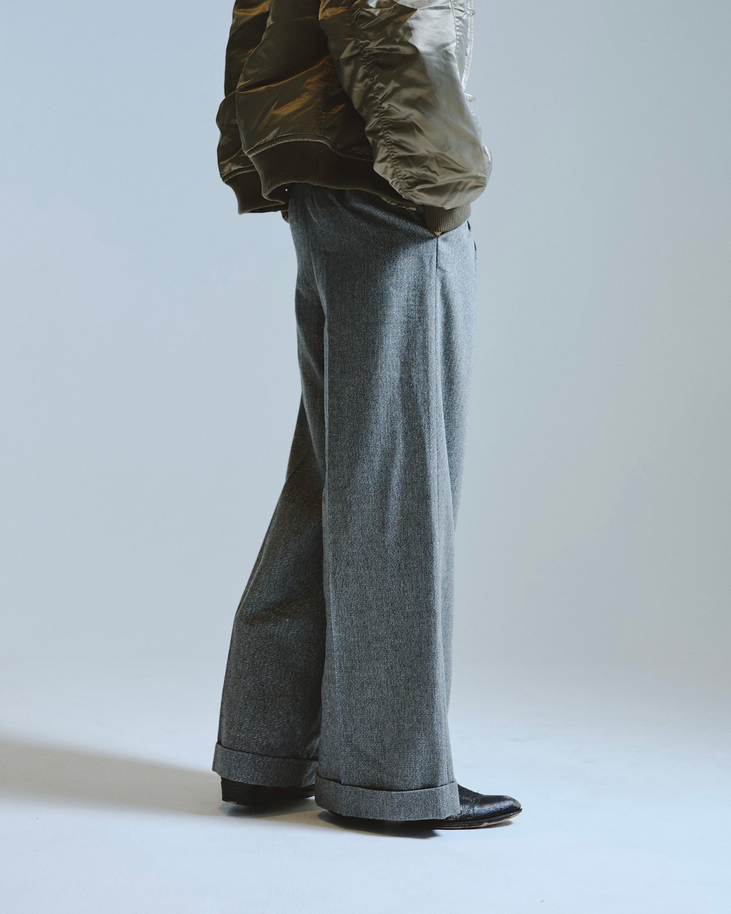 2tuck wide baggy slacks - RAME TWEED
