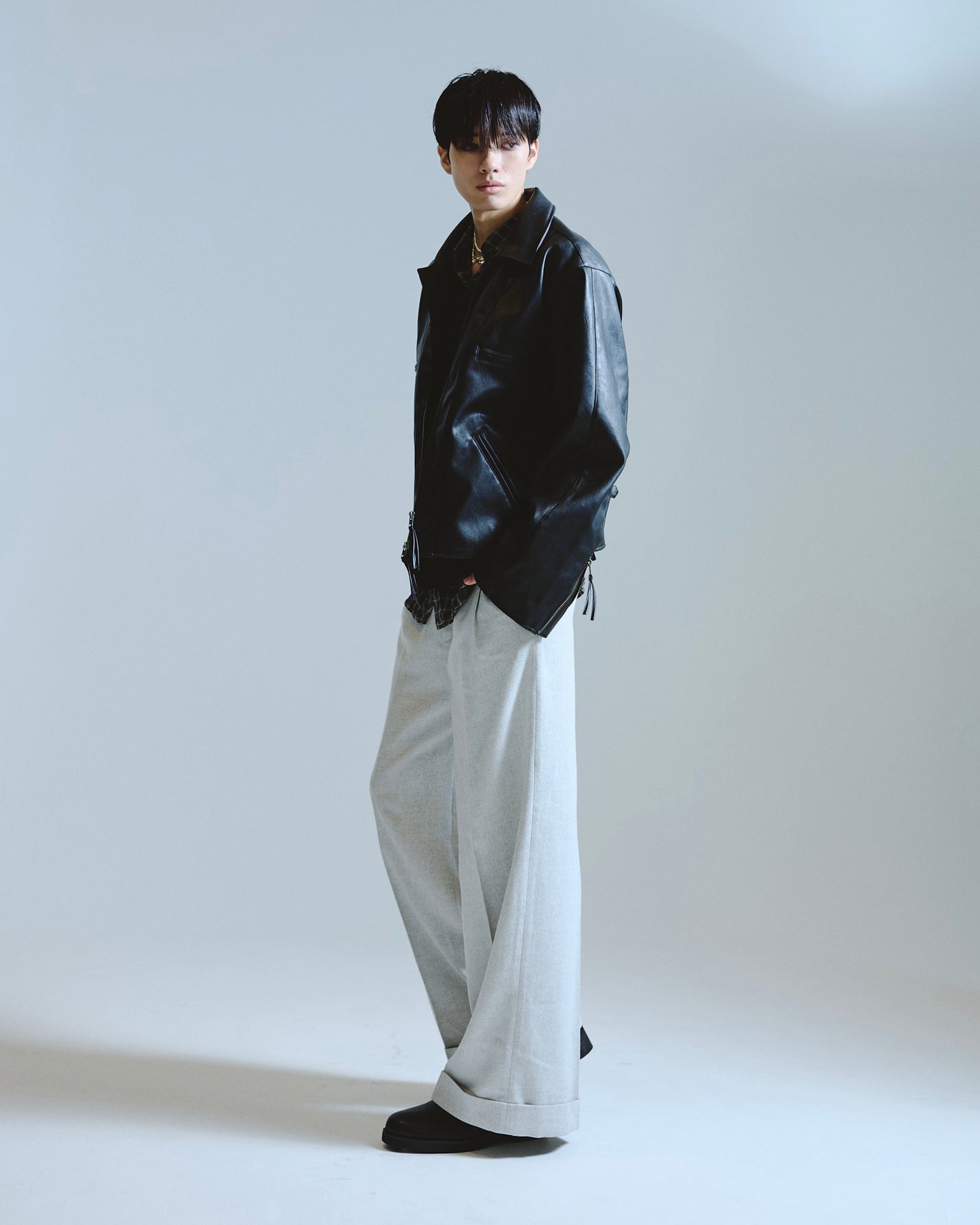 2tuck wide baggy slacks - RAME TWEED