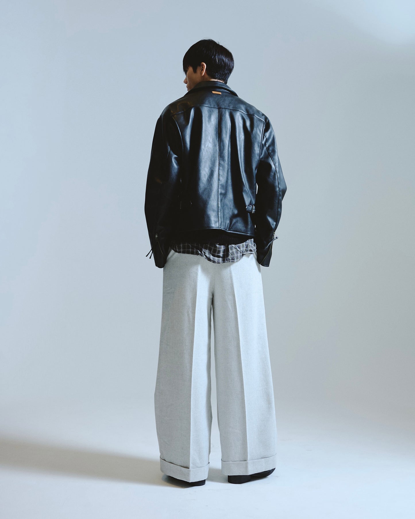2tuck wide baggy slacks - RAME TWEED
