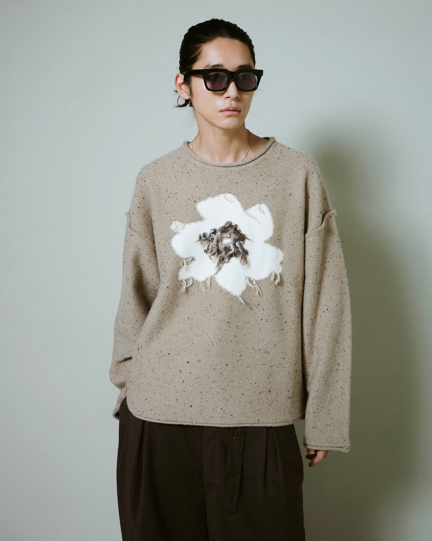 inside out flower motif nep sweater