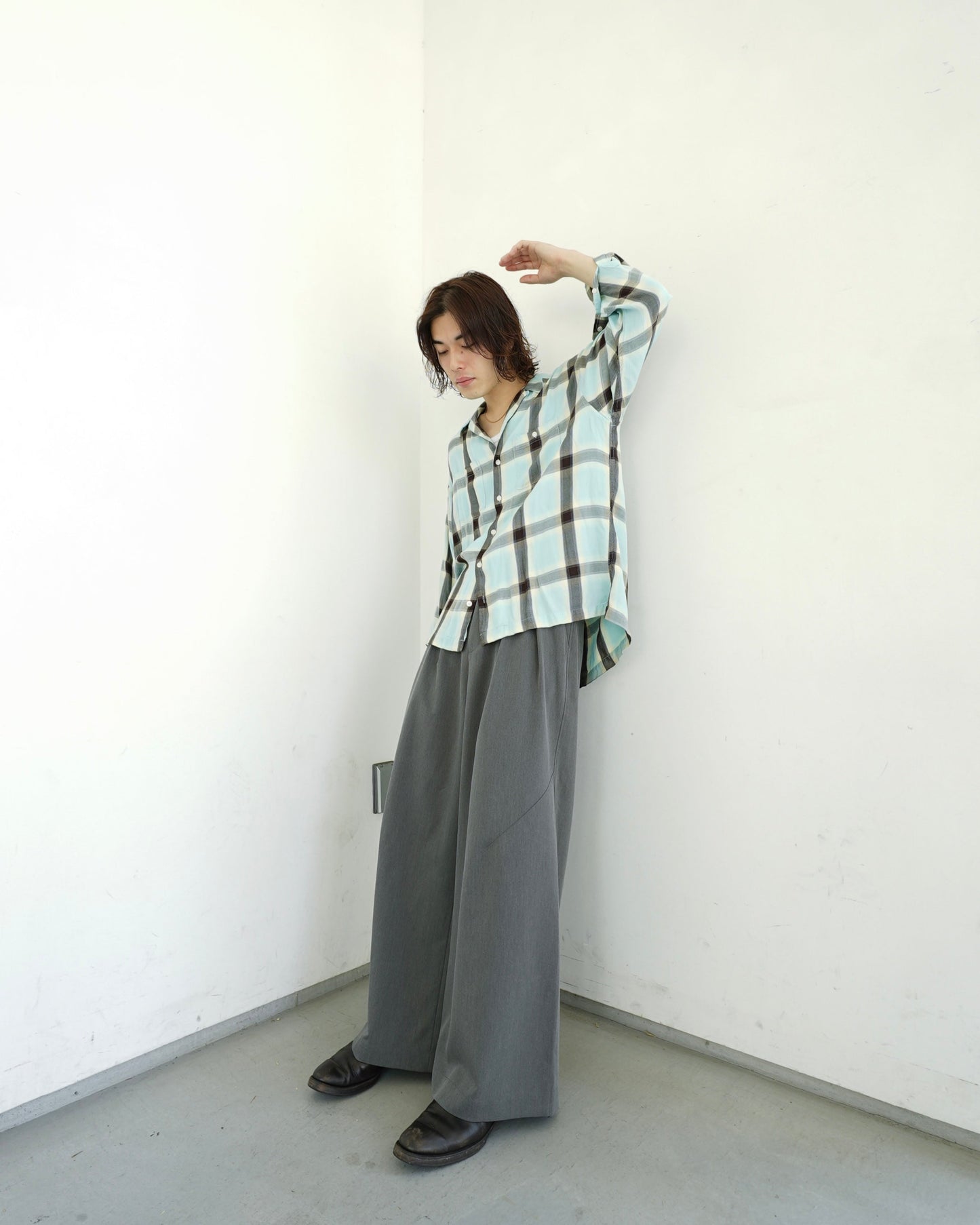 2tuck super baggy slacks