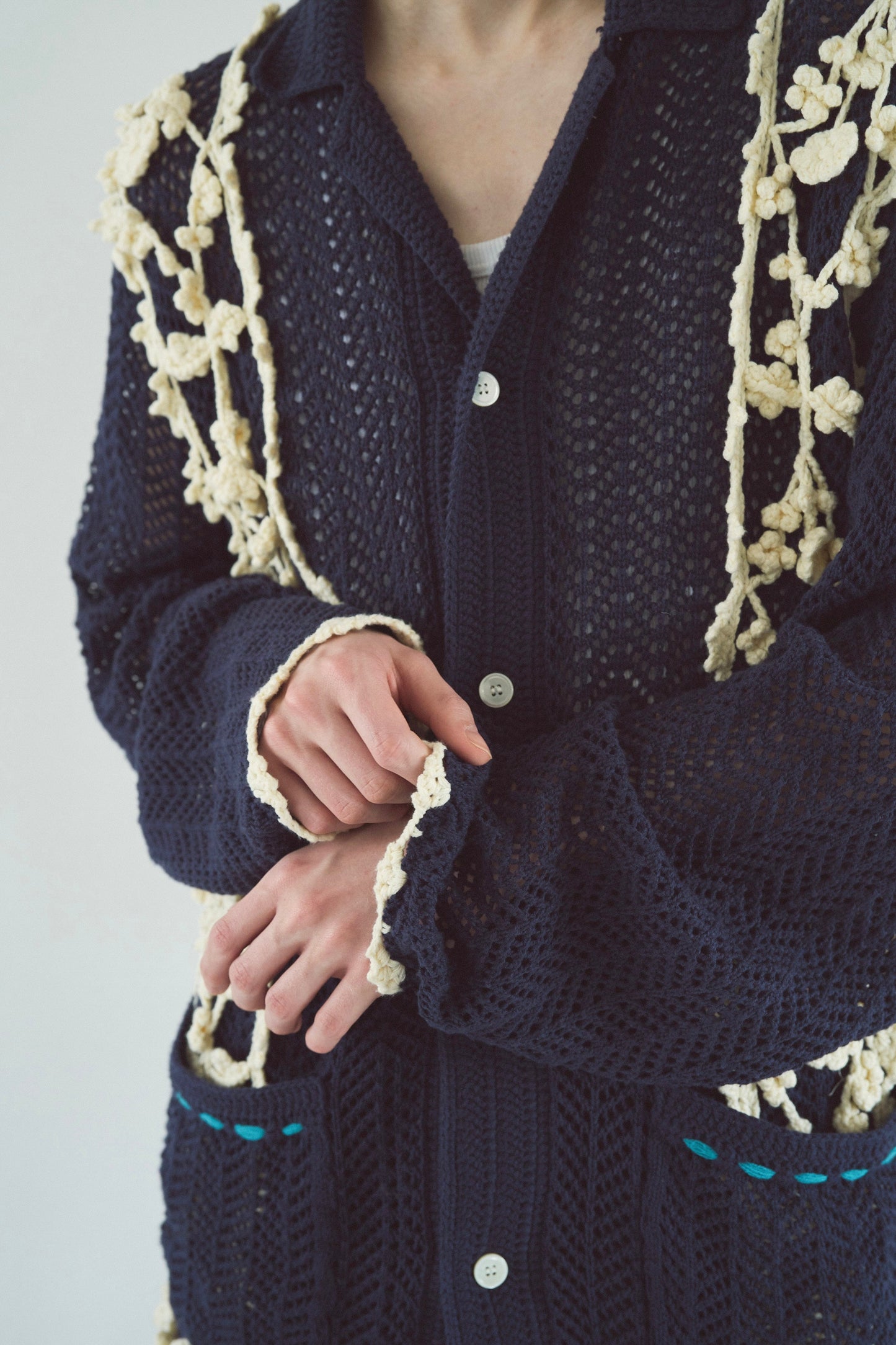 hand knit flower line Cuba shirt cardigan