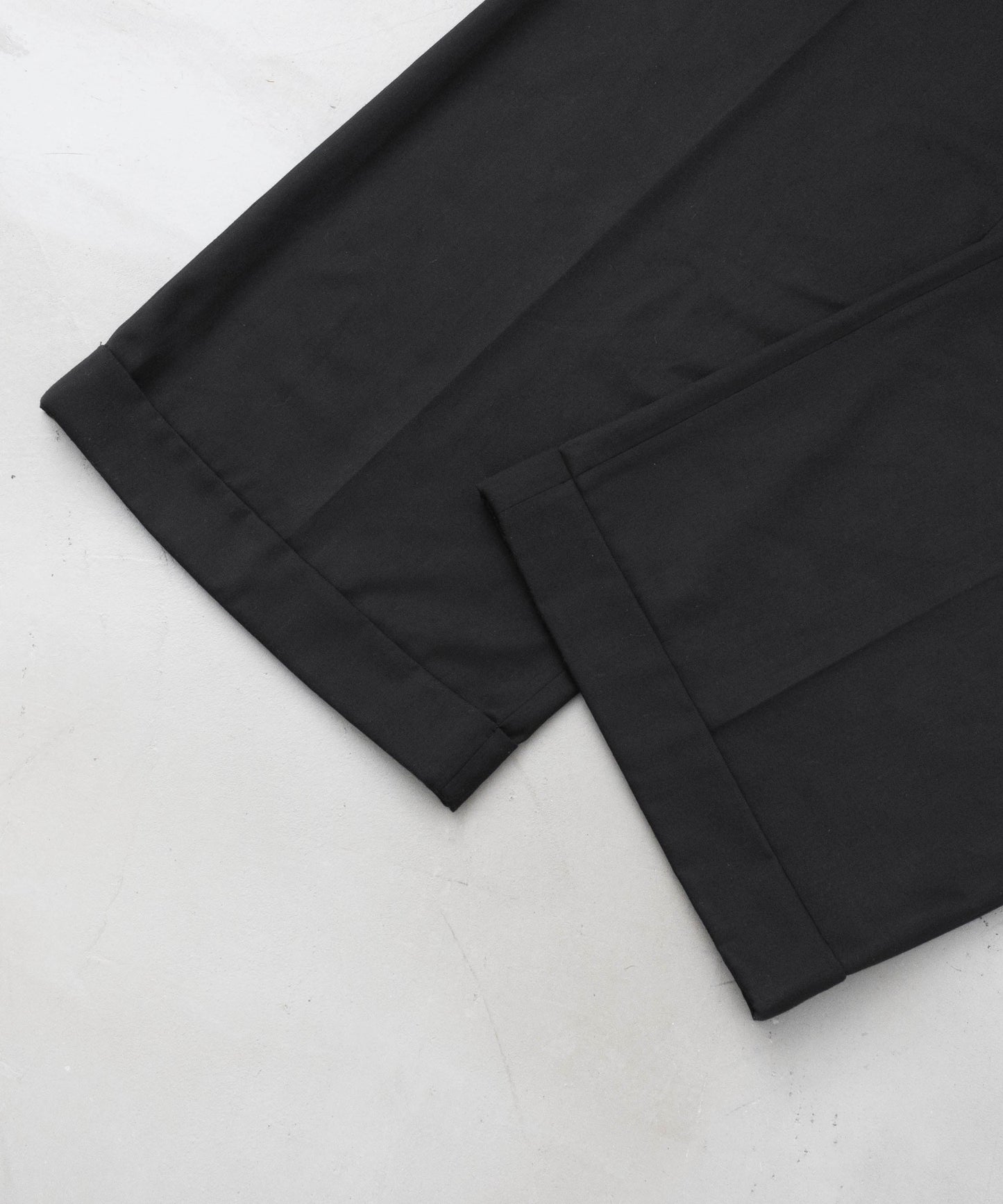 2tuck wide baggy flare slacks