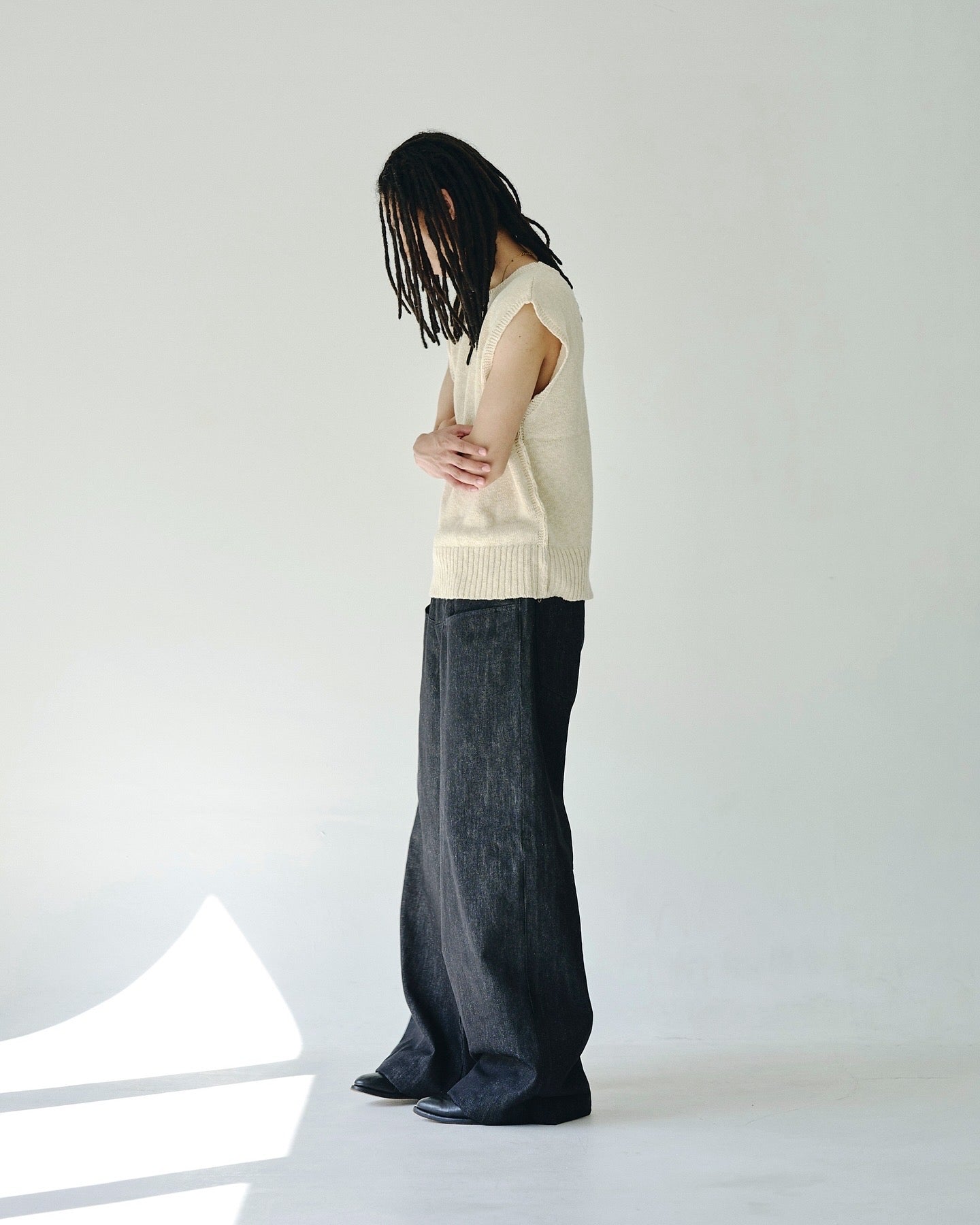 DOUBLE POCKET RIGID SLUB BAGGY DENIM TROUSERS