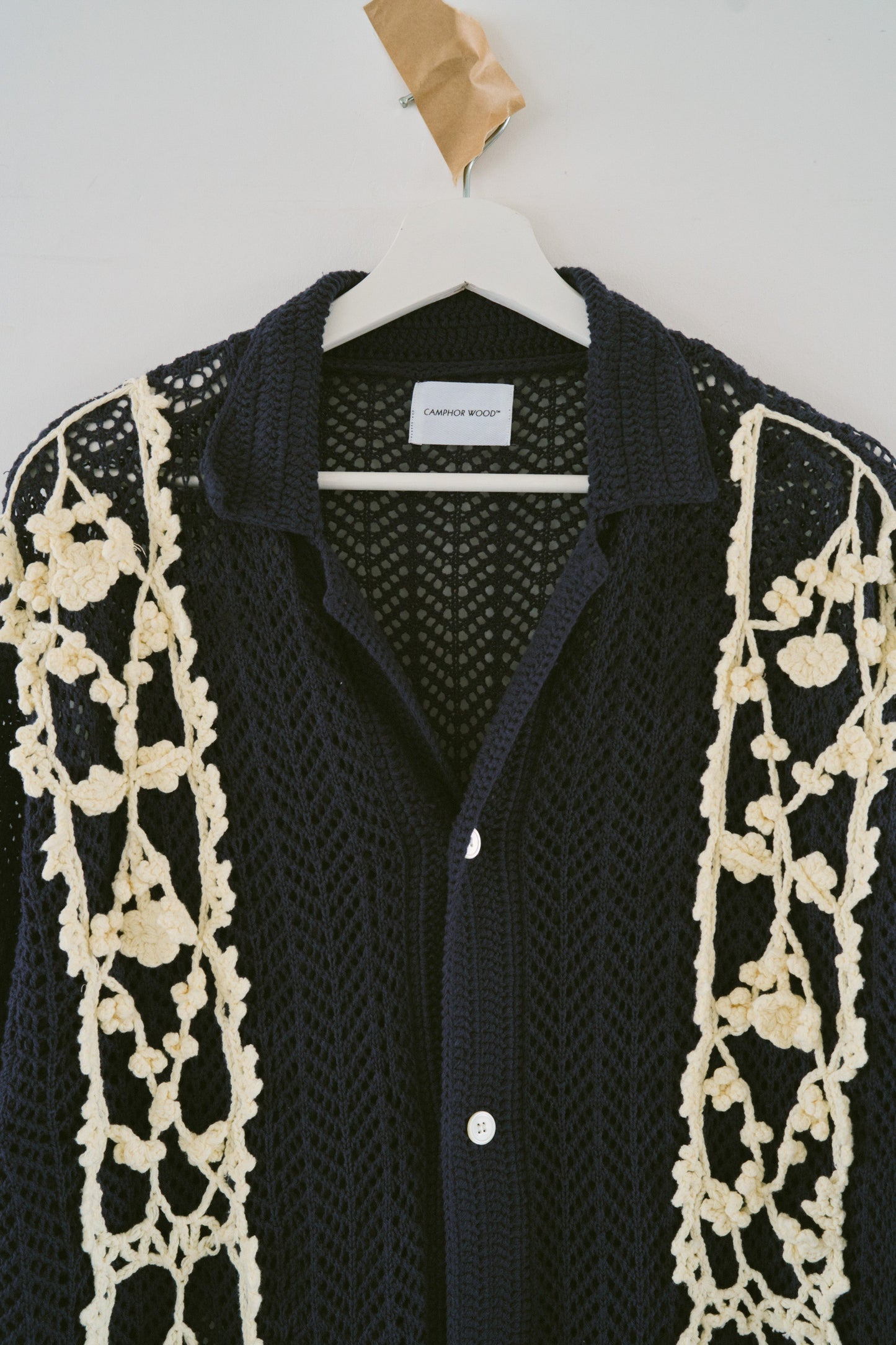 hand knit flower line Cuba shirt cardigan