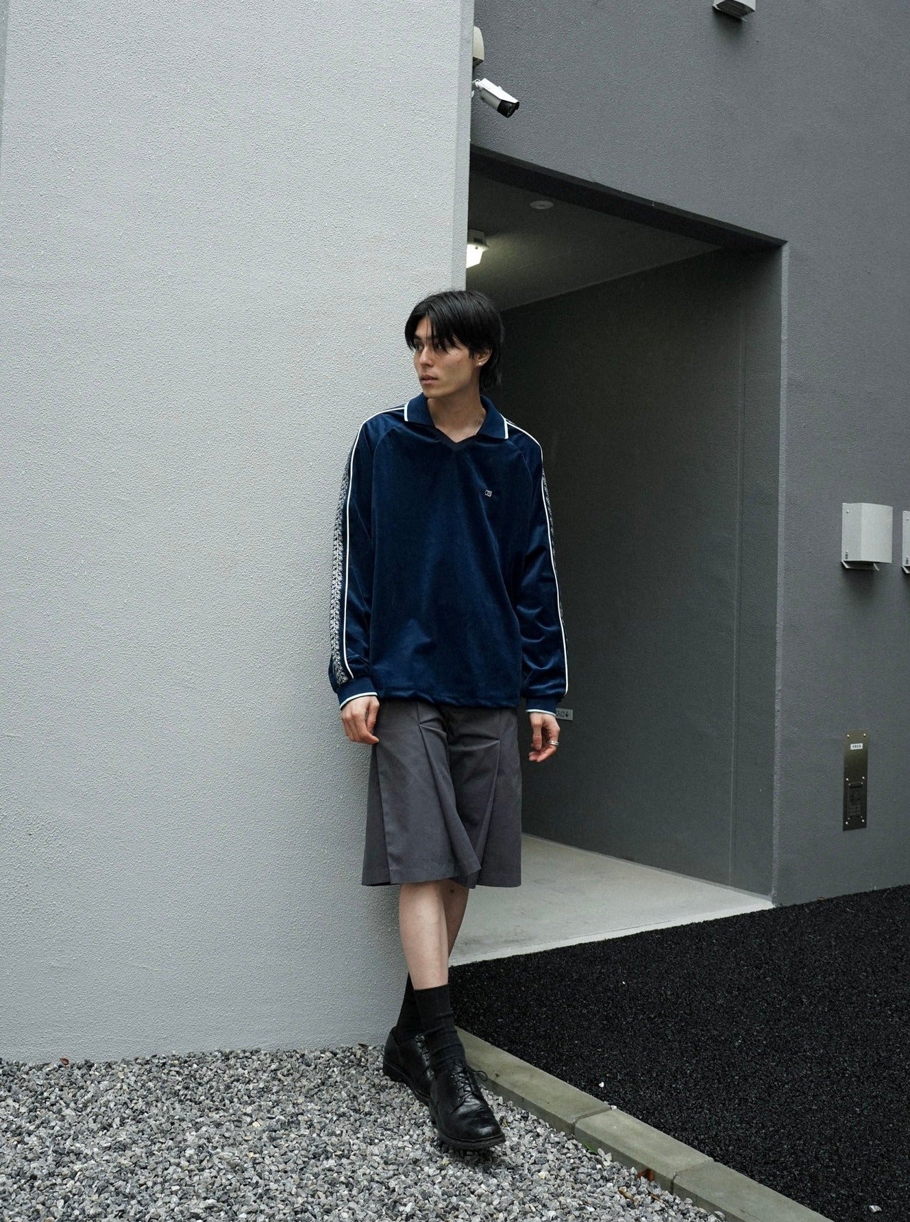flower embroidery line velour skipper game shirt