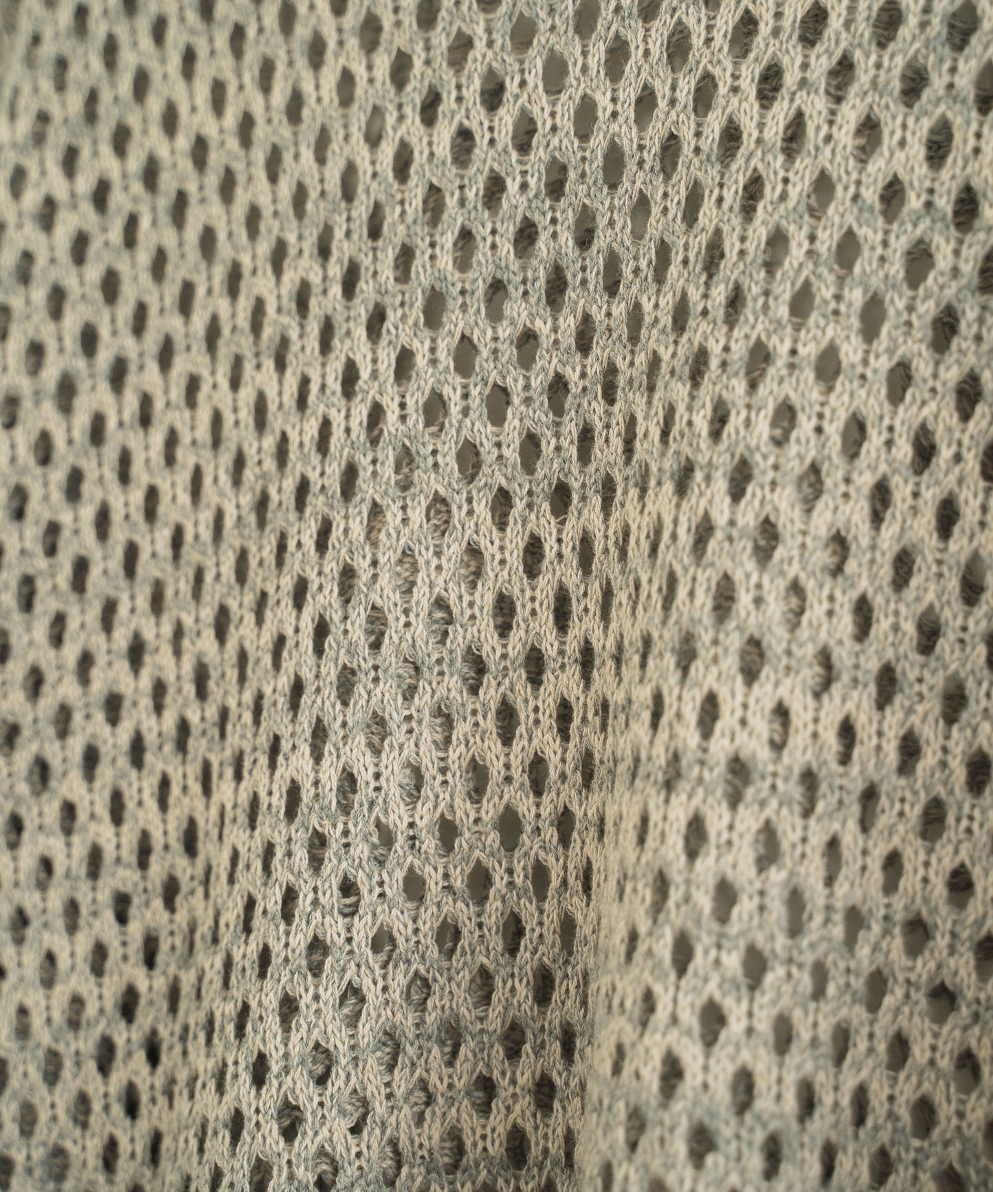 mech knit bicolor tops