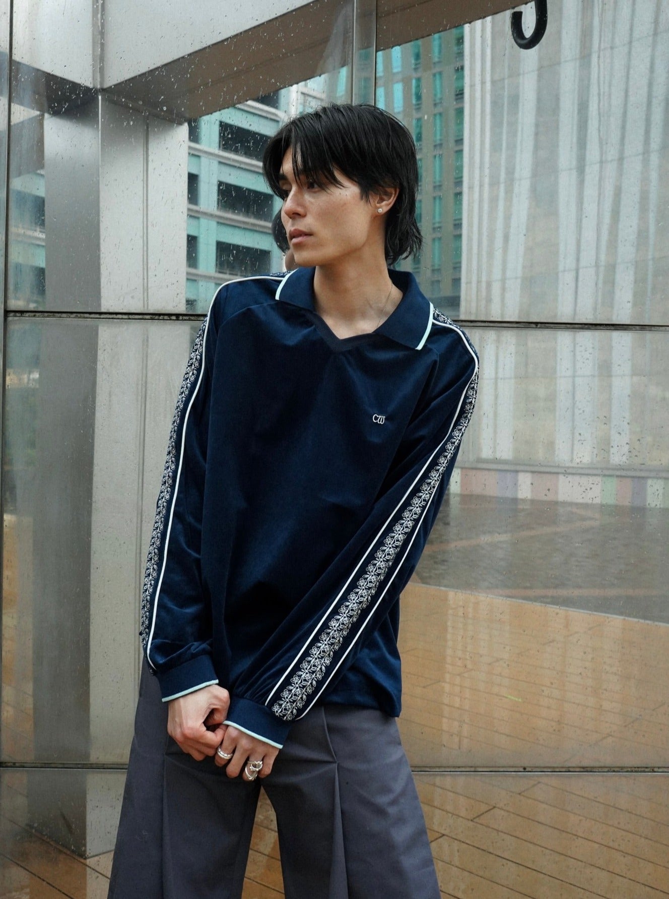 flower embroidery line velour skipper game shirt