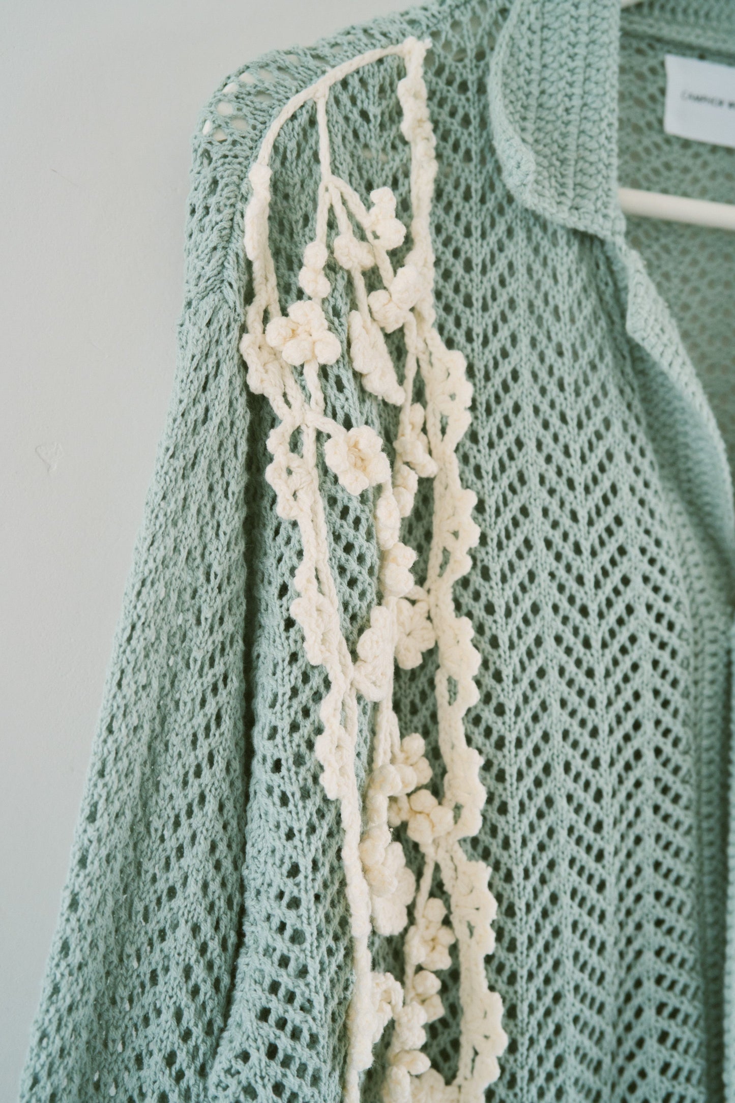hand knit flower line Cuba shirt cardigan