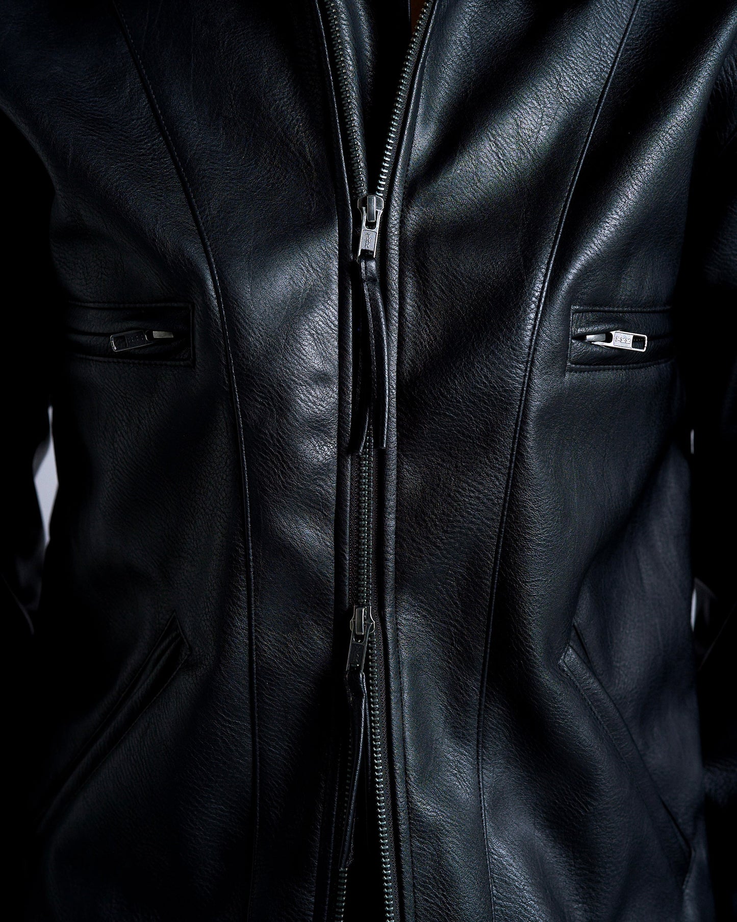 short length zipped PU-leather sport jacket
