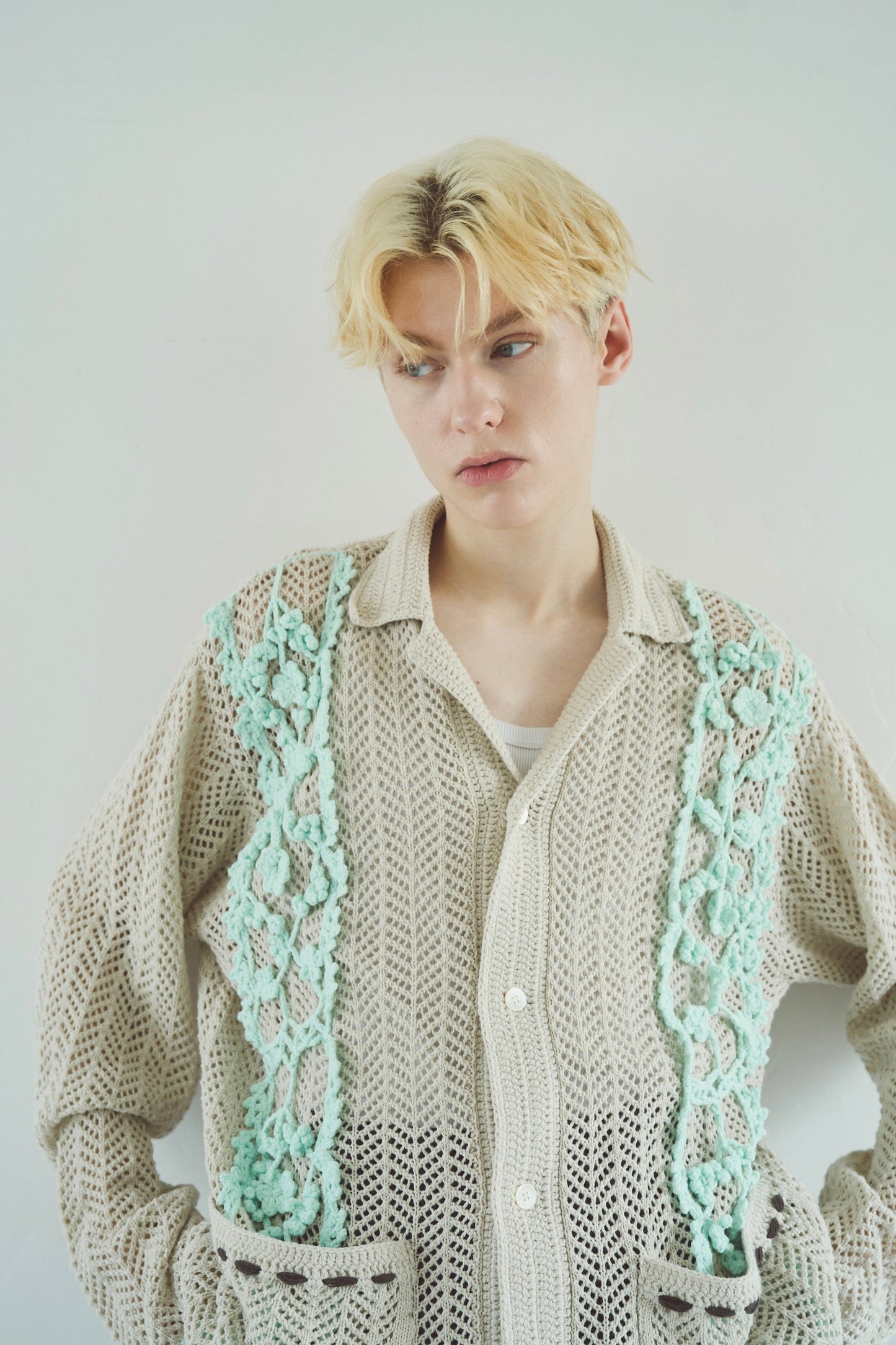 hand knit flower line Cuba shirt cardigan