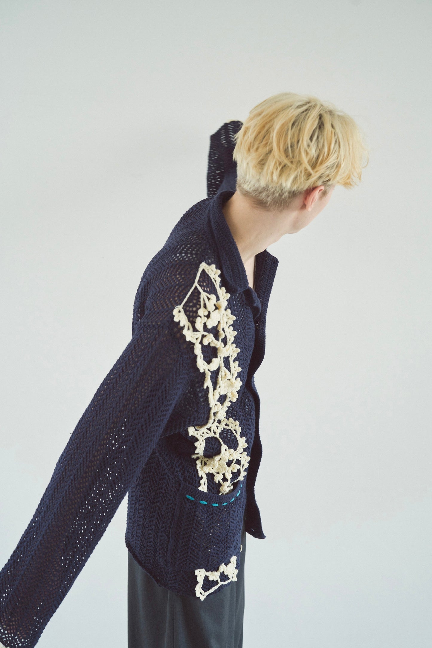 hand knit flower line Cuba shirt cardigan
