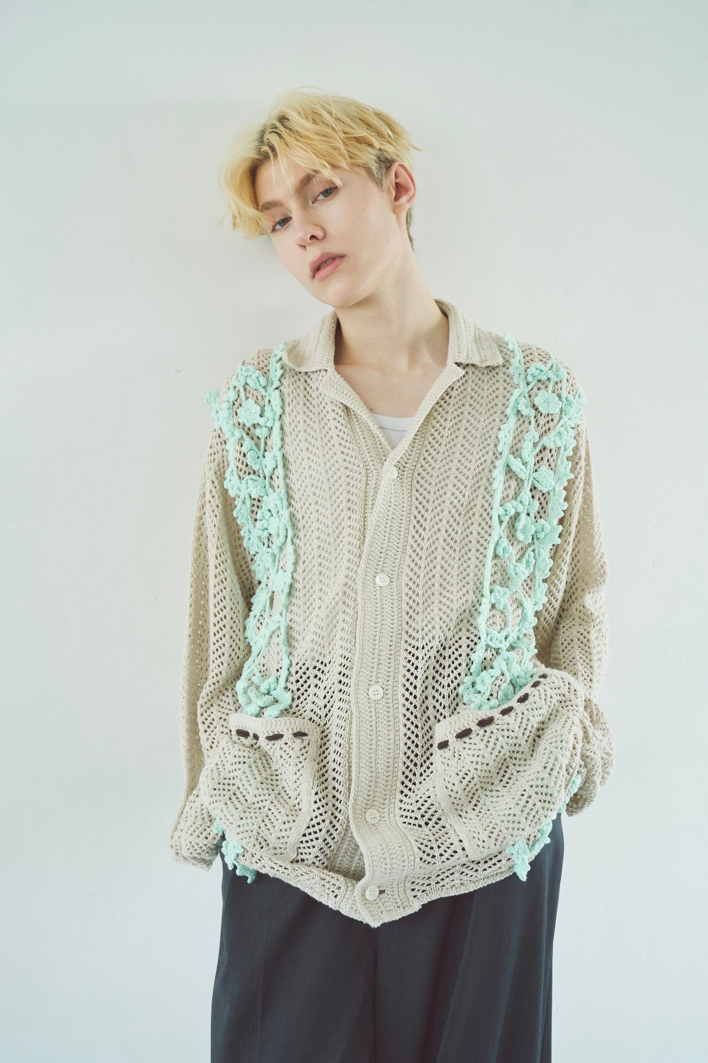 hand knit flower line Cuba shirt cardigan