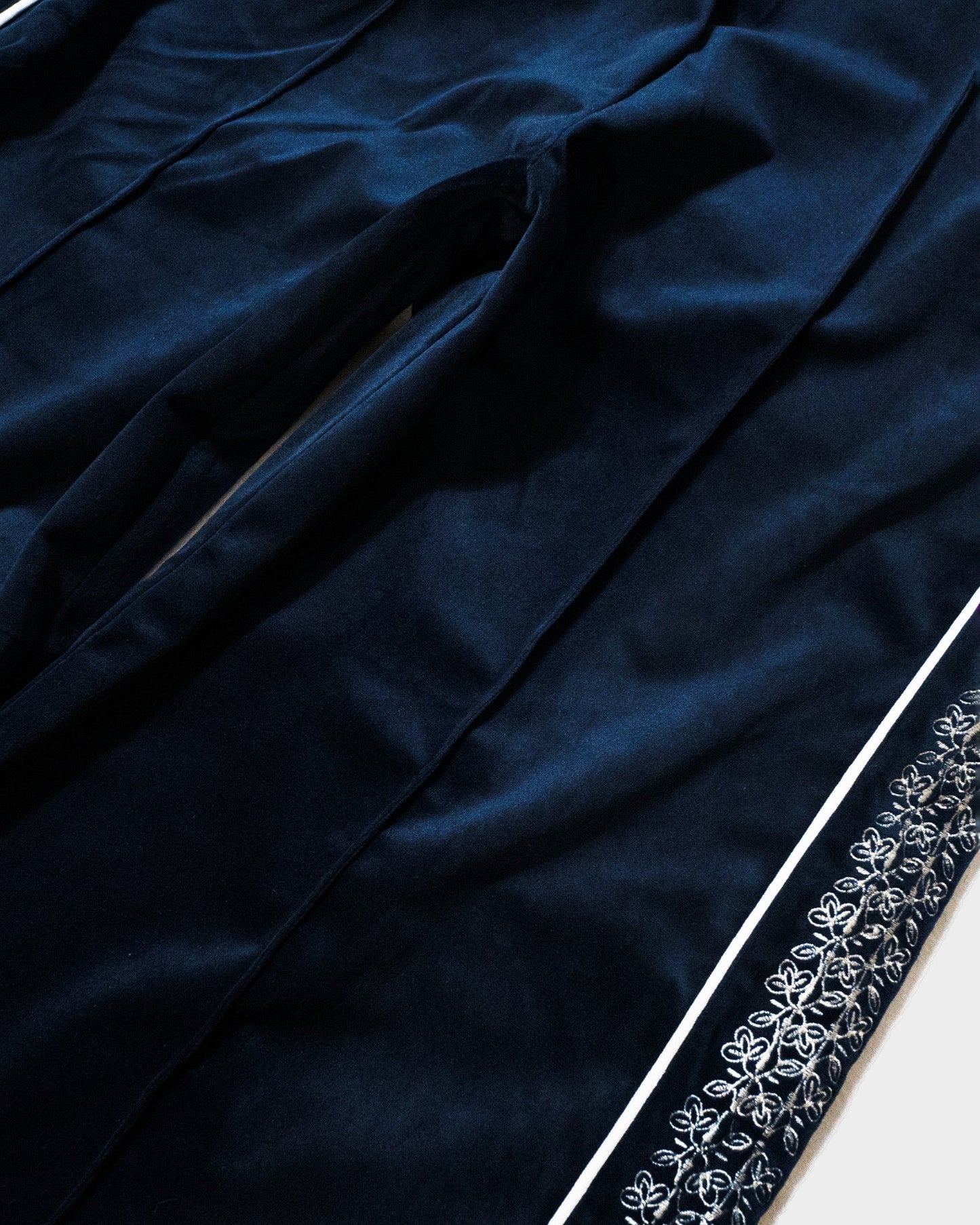 velvet flower embroidery line baggy track pants
