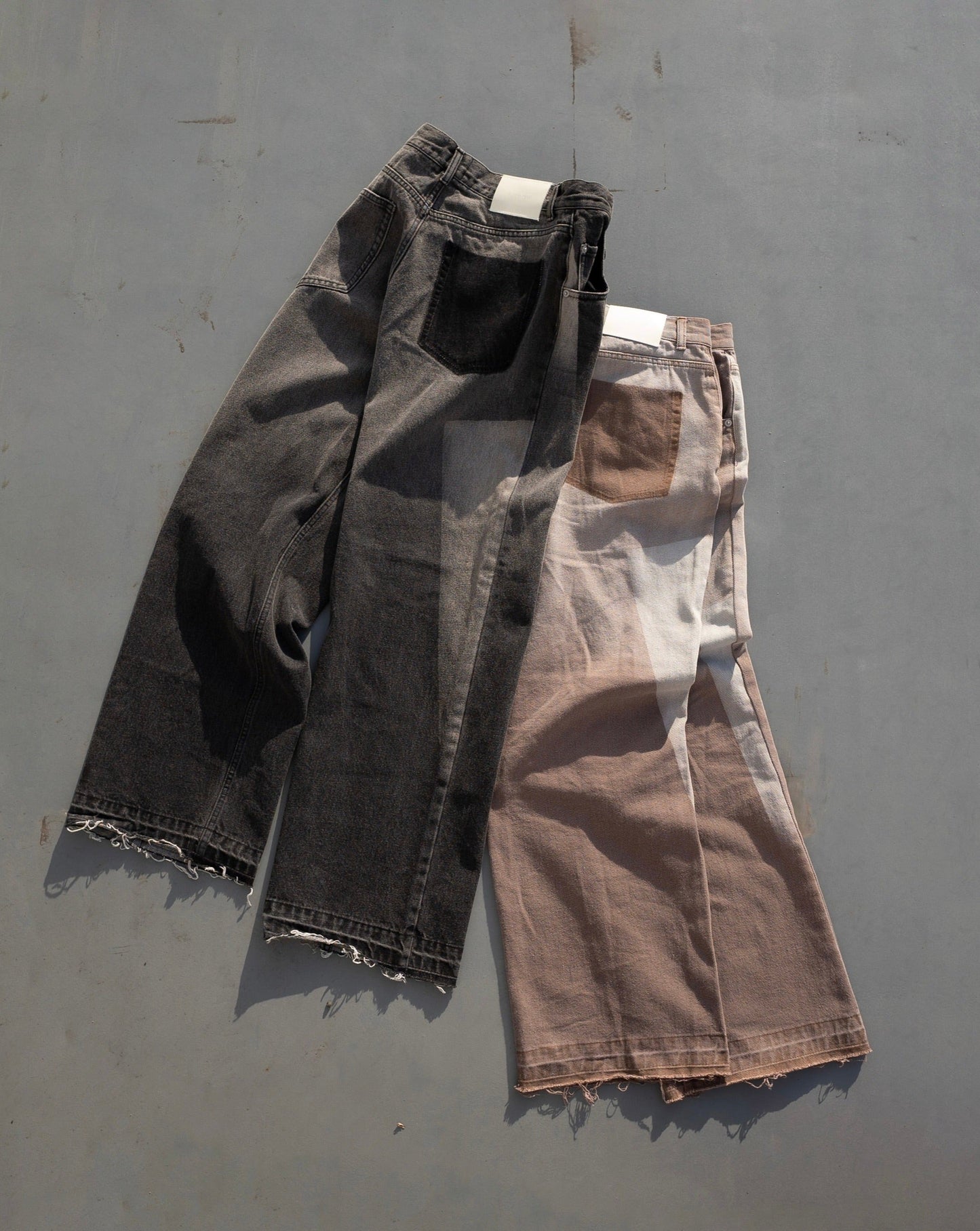 fade blast semi-baggy denim