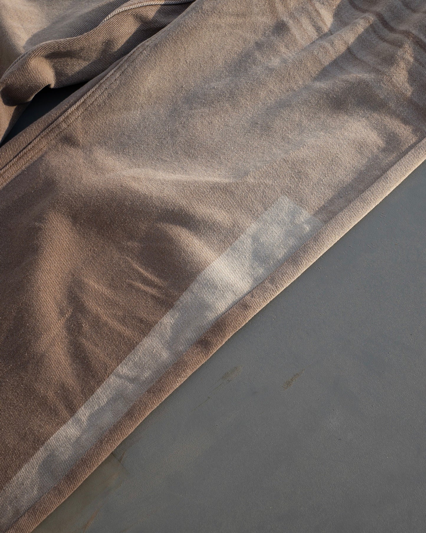fade blast semi-baggy denim