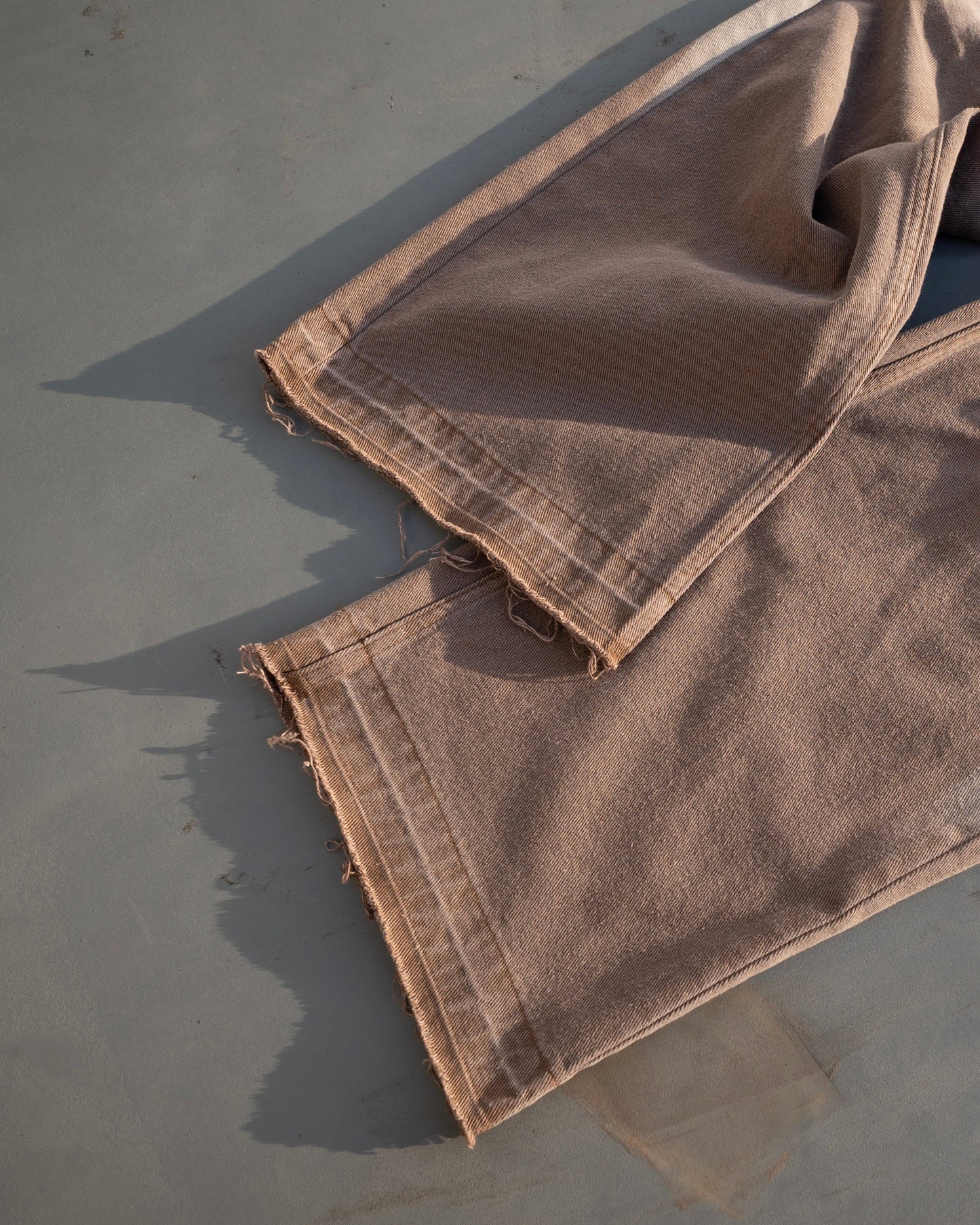 fade blast semi-baggy denim