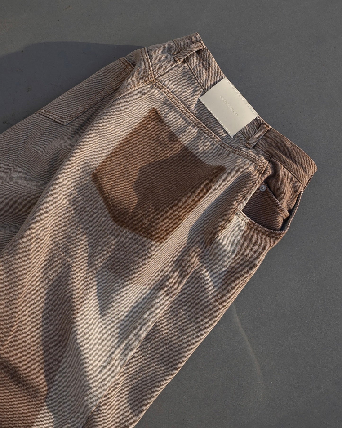 fade blast semi-baggy denim