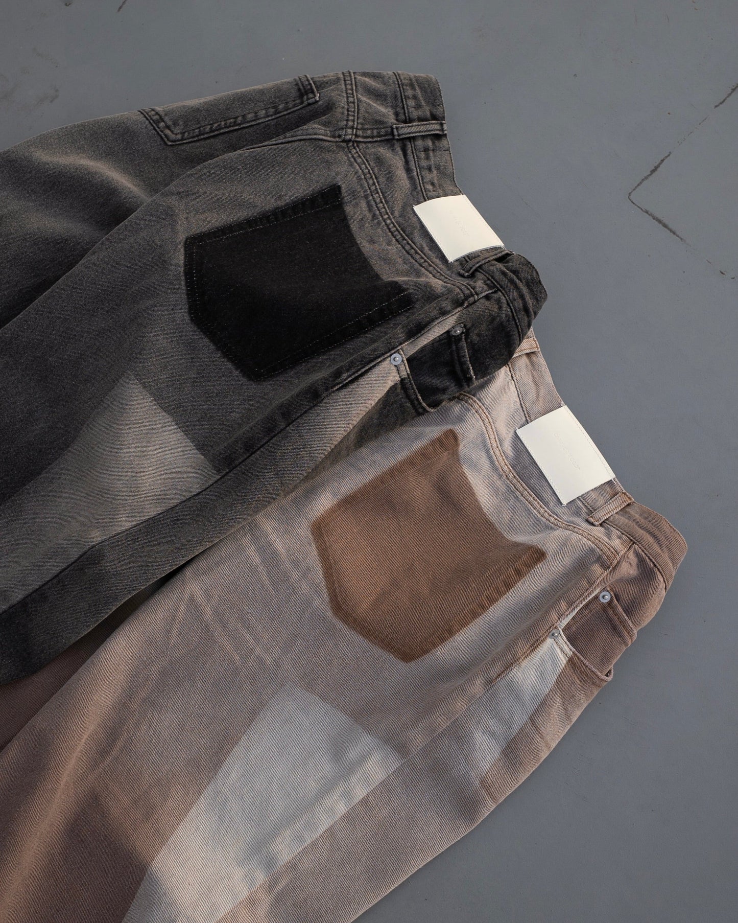 fade blast semi-baggy denim