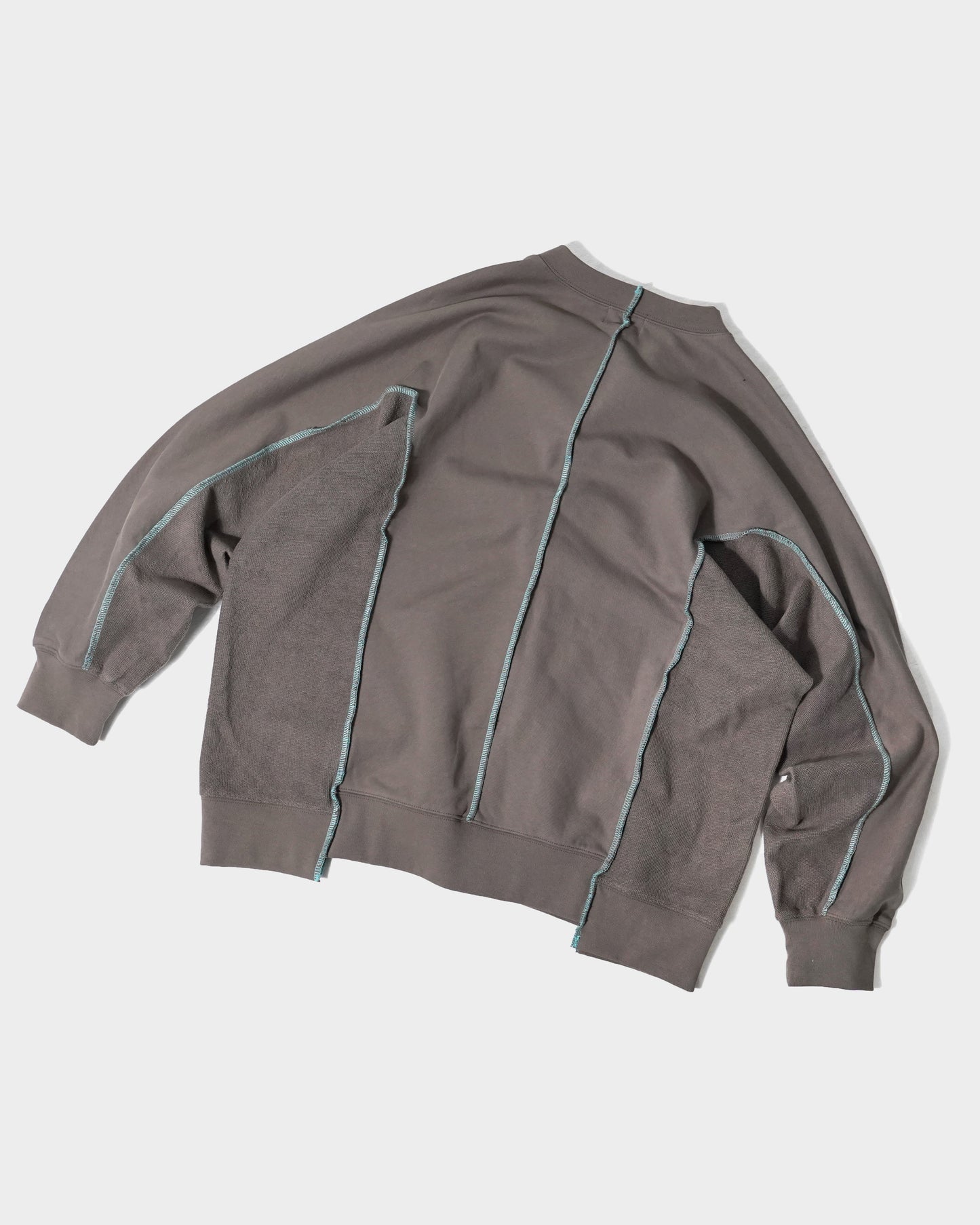 patchwork inside-out stiching sweat