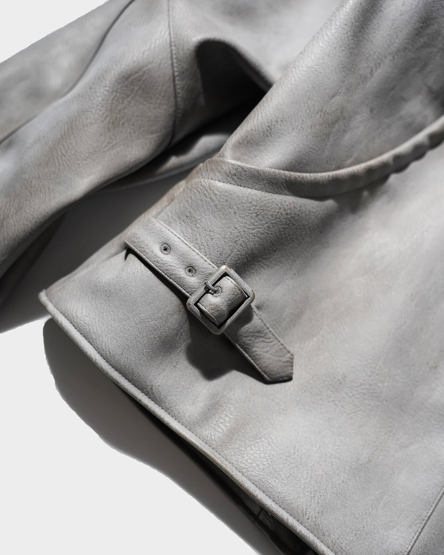 FADED SHORT LENGTH PU-LEATHER JACKET