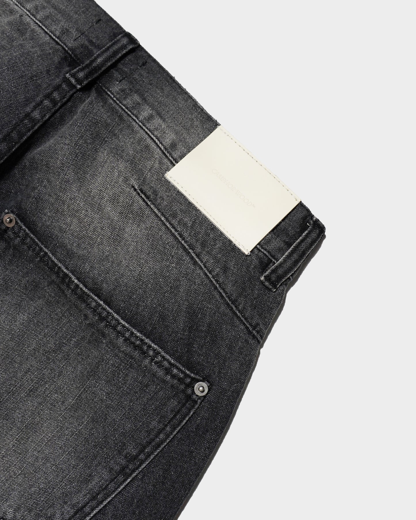 SIDE SEAM SEMI-FLARE SLUB JEANS