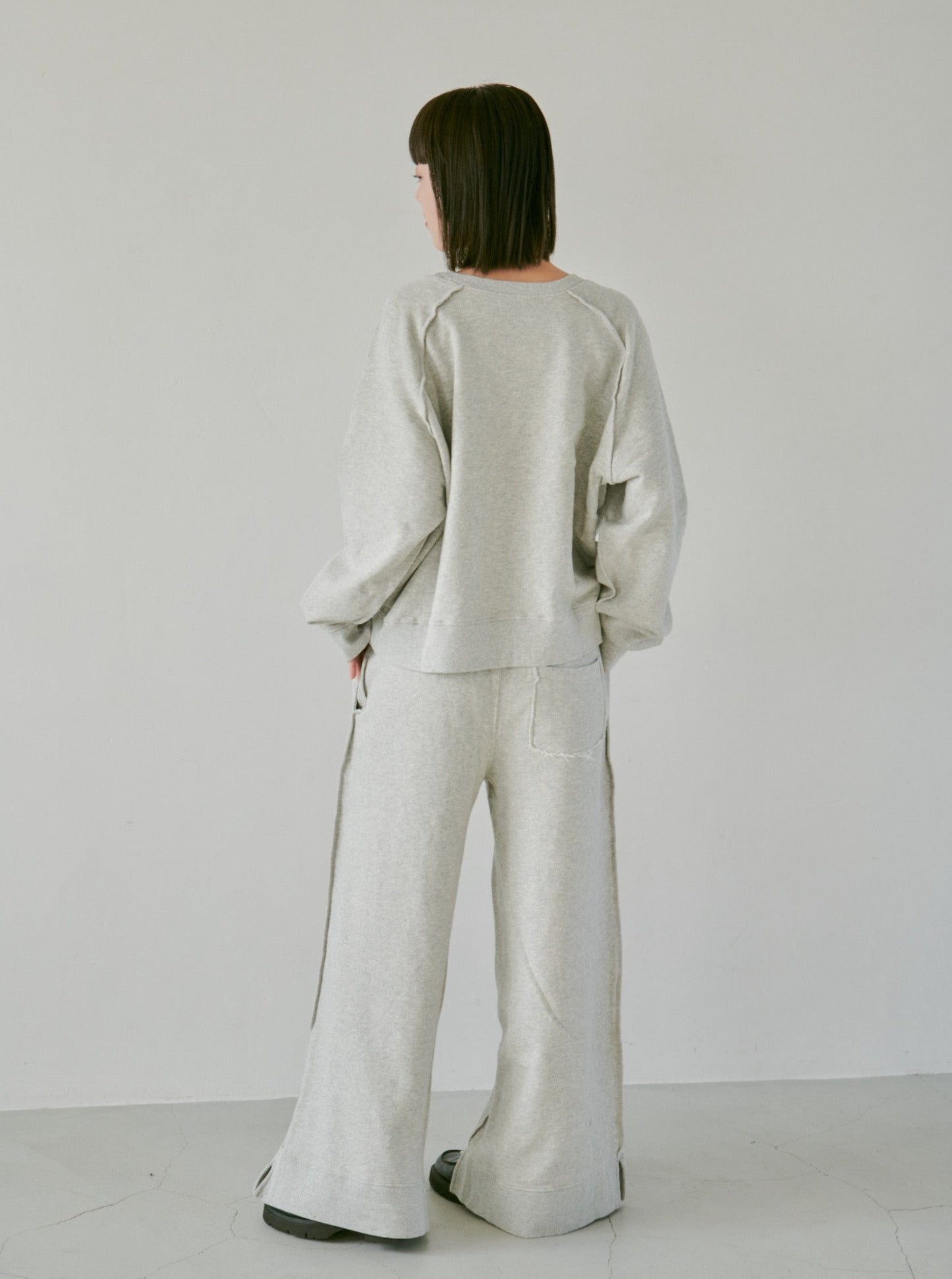 reversible inside-out wide sweat tops