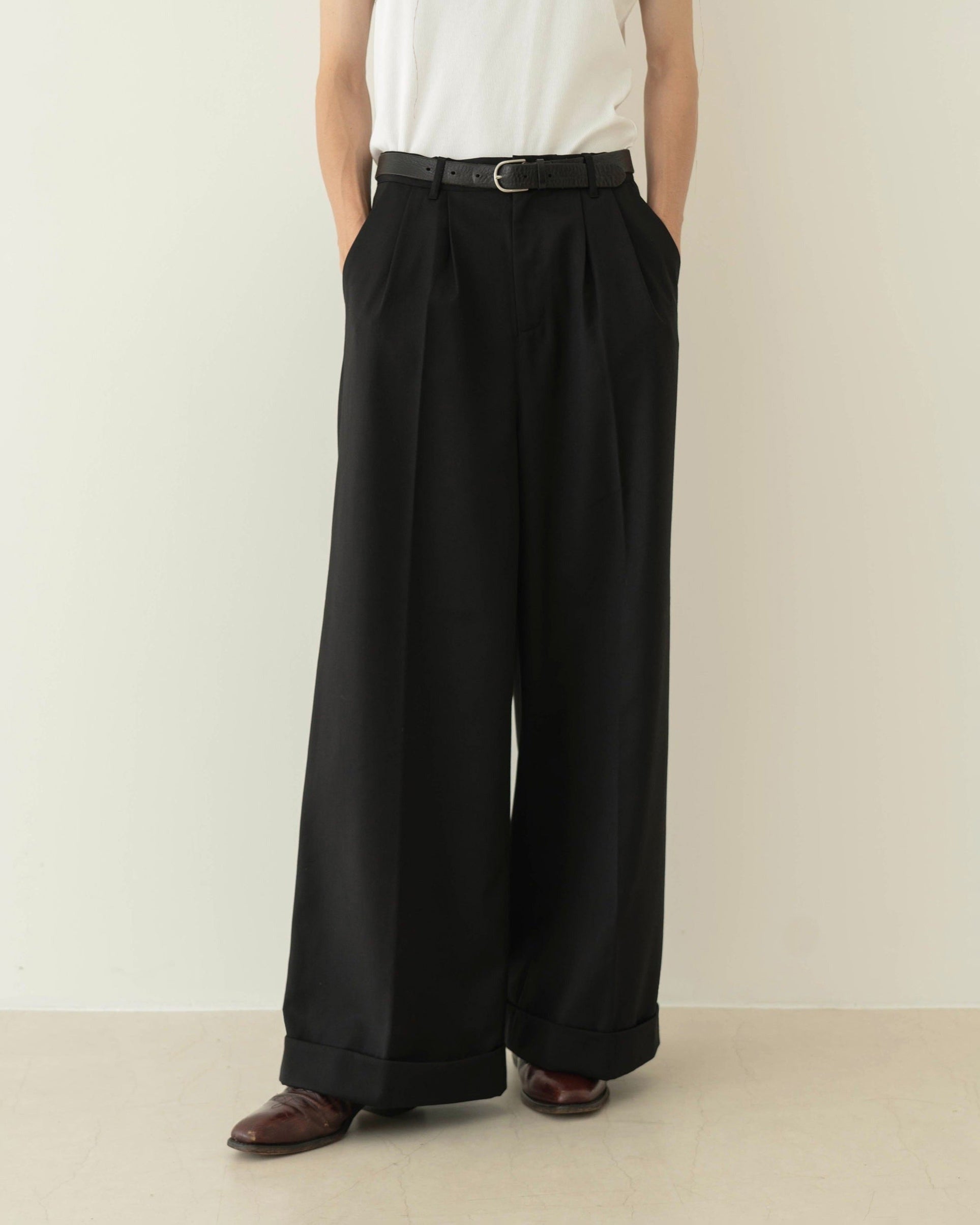 2TUCK WIDE BAGGY FLARE SLACKS – CAMPHOR WOOD - OFFICIAL ONLINE